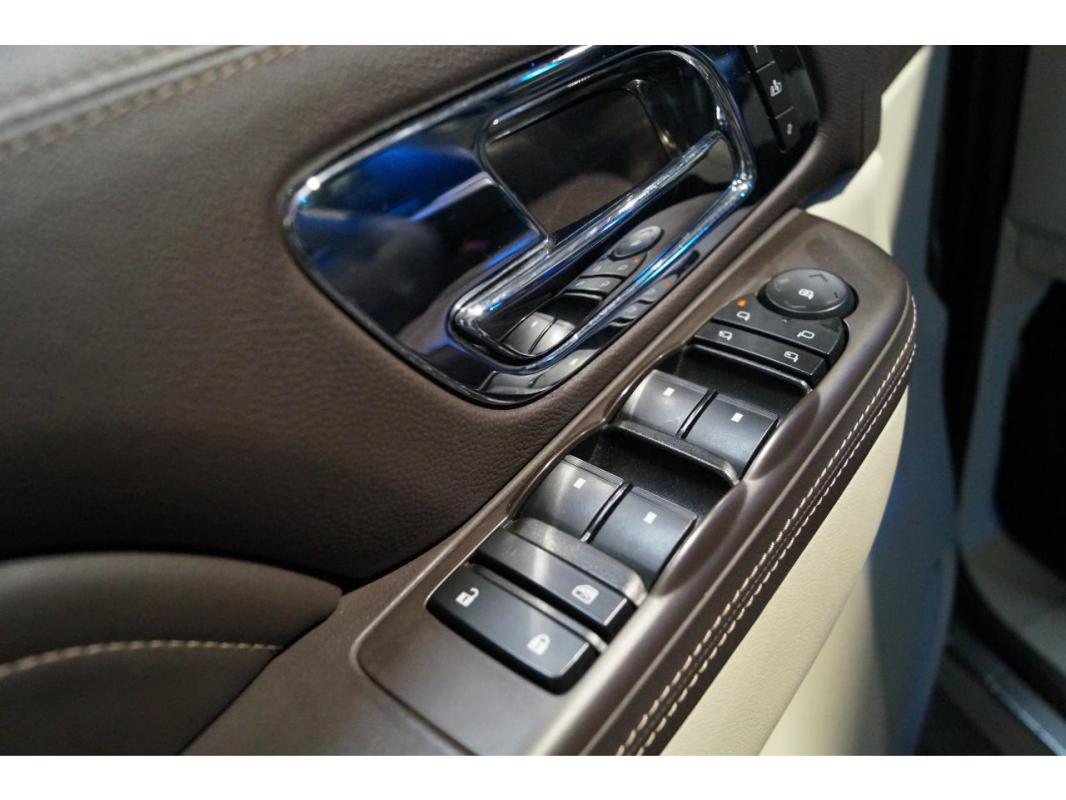 Cadillac Escalade V8 6.2i - BVA Platinum 7 places