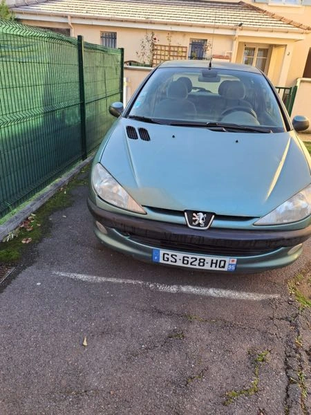 Peugeot 206 1.4 XR PRESENCE 3P 5CV