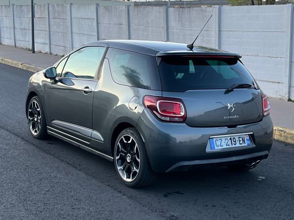 Citroen Ds3 1.6 E-HDI 115 AIRDREAM SPORT CHIC