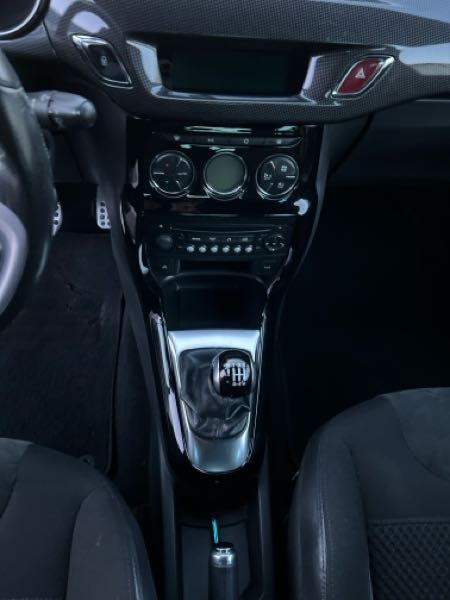Citroen Ds3 1.6 E-HDI 115 AIRDREAM SPORT CHIC