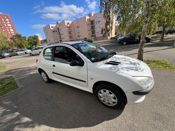 Peugeot 206 1.1 XR 3P