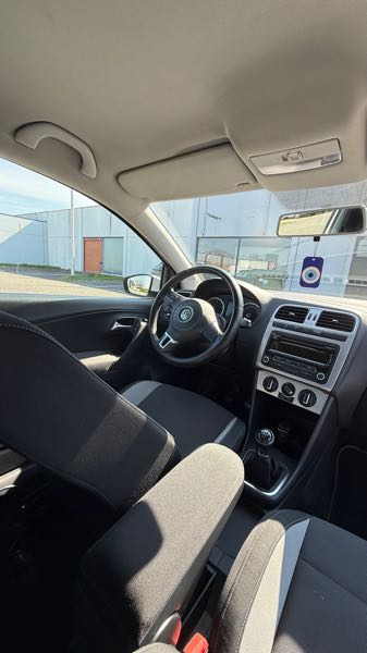 Volkswagen Polo V 1.2 60 LIFE 3P