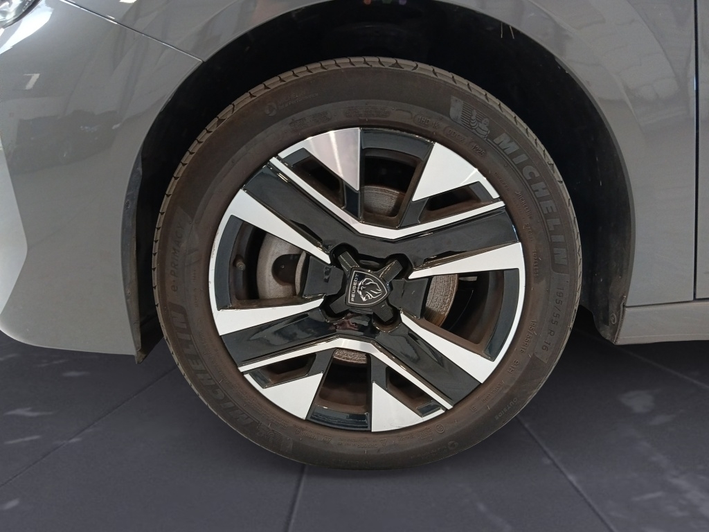 Peugeot 208 208 1.2 100CH S&S ALLURE