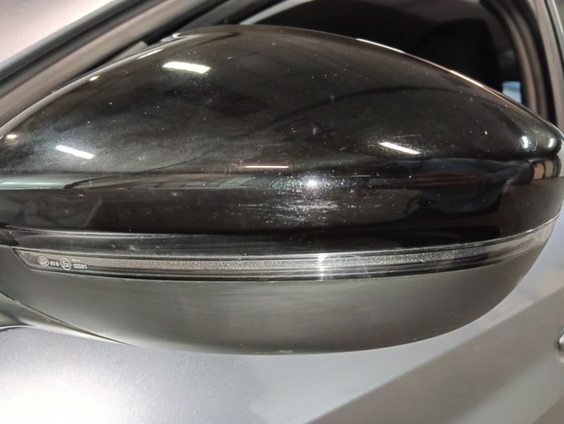 Peugeot 208 208 1.2 100CH S&S ALLURE