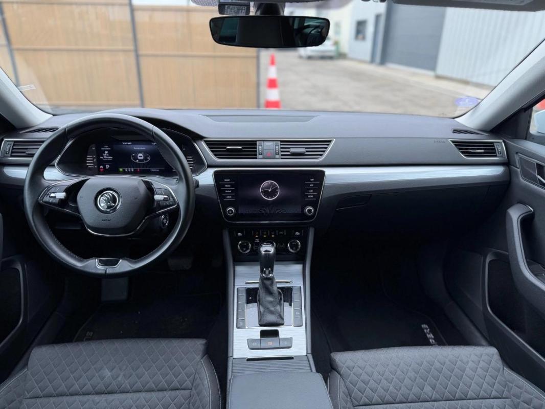 Skoda Superb COMBI 1.5 TSI 150CV ENTRETIEN SKODA - CARPLAY CAMERA DE RECUL RIEN A PREVOIR