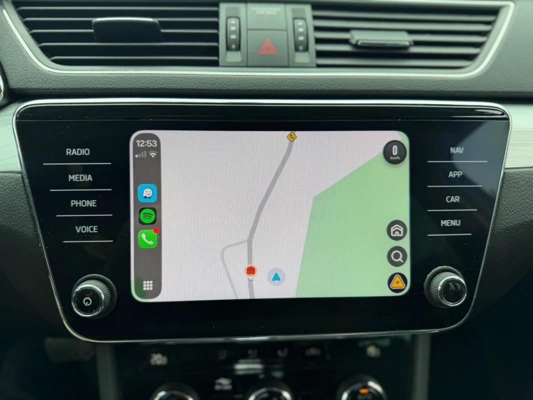Skoda Superb COMBI 1.5 TSI 150CV ENTRETIEN SKODA - CARPLAY CAMERA DE RECUL RIEN A PREVOIR