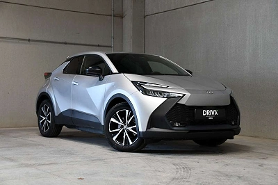 Toyota C-HR Plug-in 19g Co2 - ACC - Stuurwielverw. - Carplay