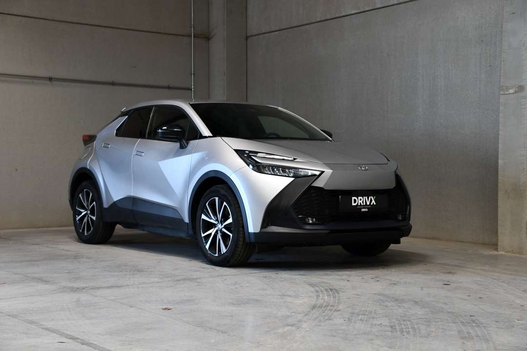 Toyota C-HR Plug-in 19g Co2 - ACC - Stuurwielverw. - Carplay
