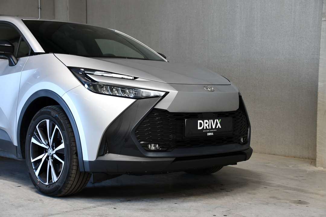 Toyota C-HR Plug-in 19g Co2 - ACC - Stuurwielverw. - Carplay
