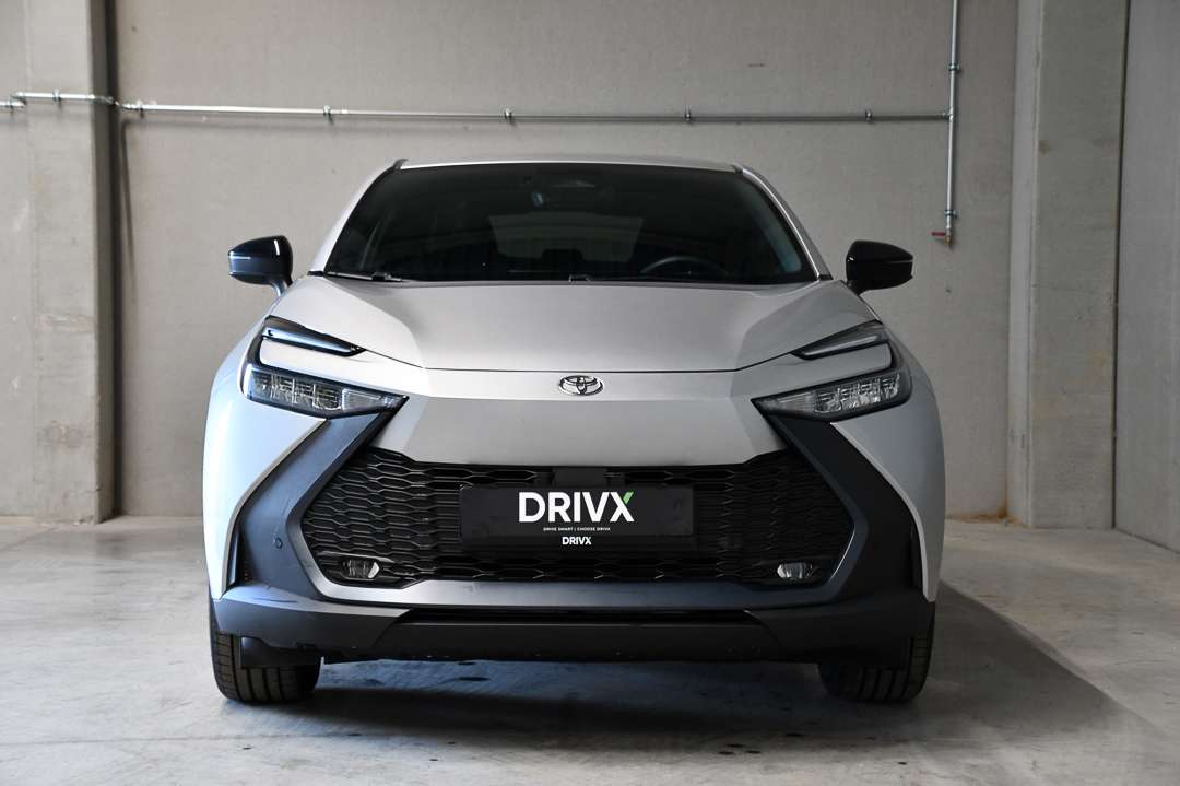 Toyota C-HR Plug-in 19g Co2 - ACC - Stuurwielverw. - Carplay