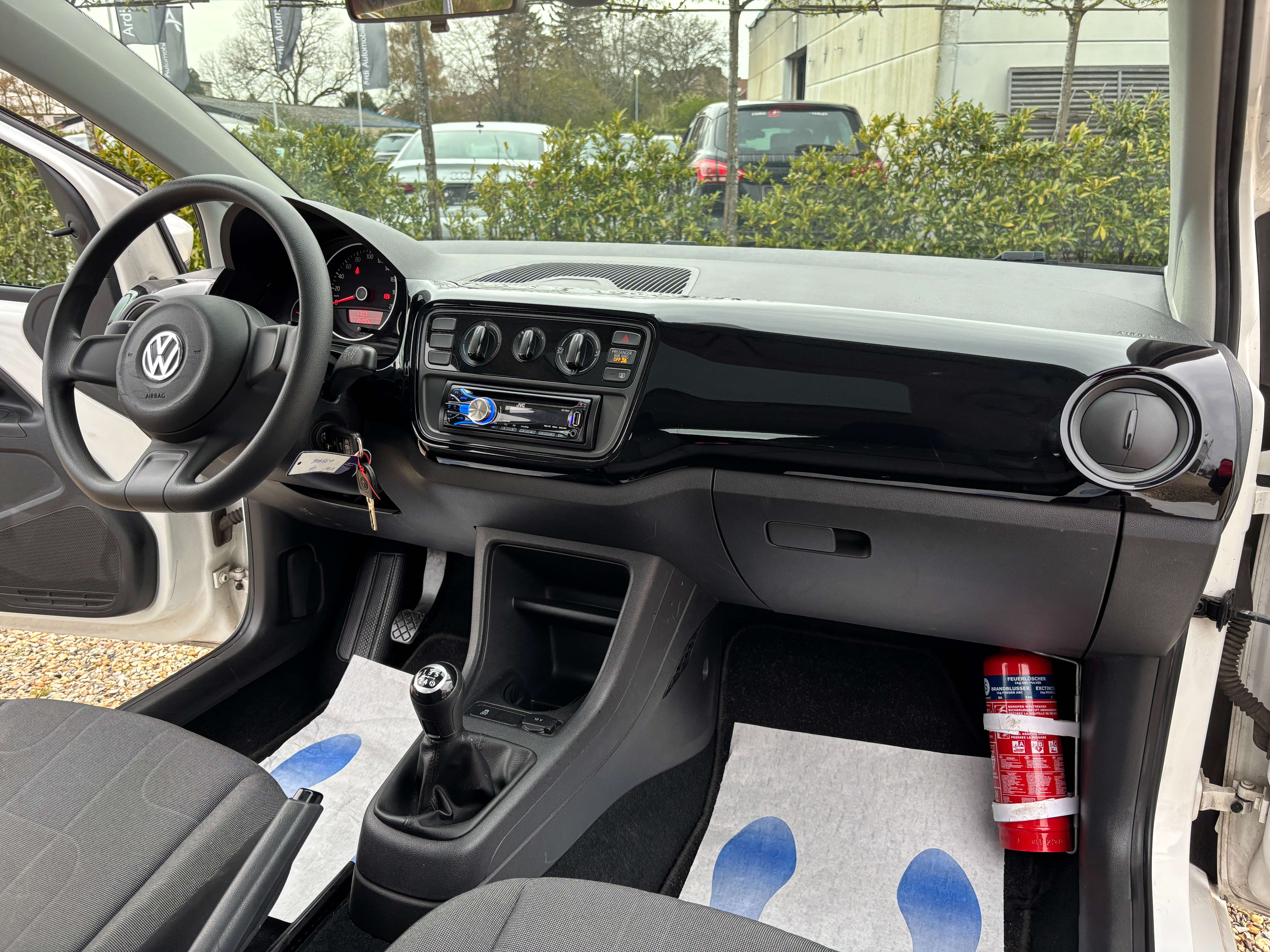 Volkswagen up! 1.0i *TOIT OUVRANT*BLUETOOTH*GARANTIE*