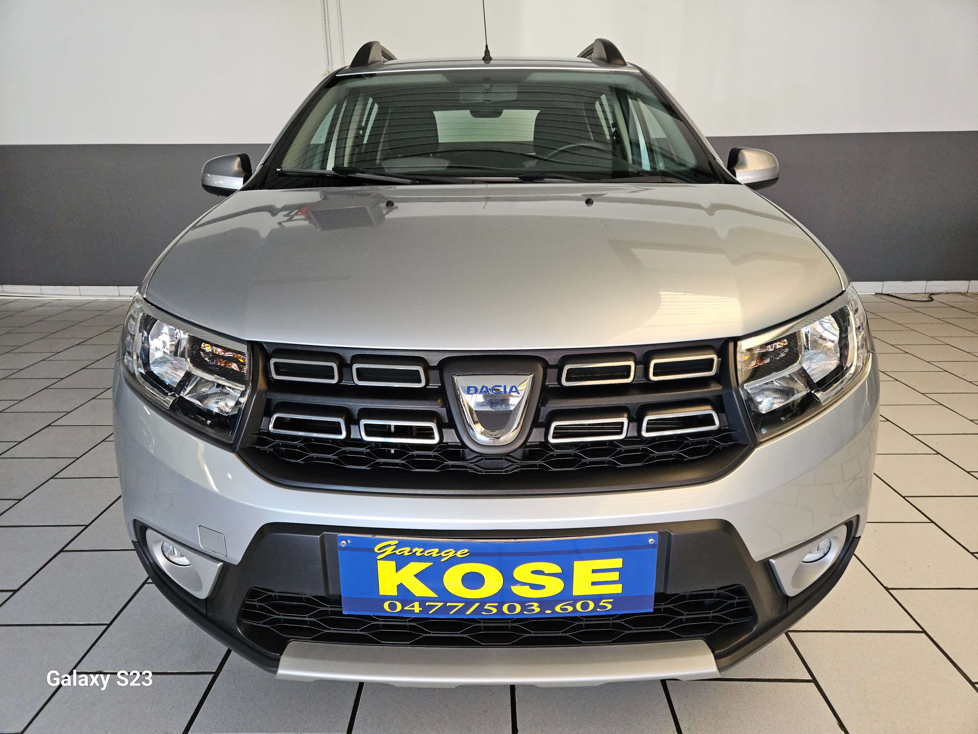Dacia Sandero Stepway 0.9 TCe 90 CV | NAVI | BLUETOOTH | BARRE DE TOIT | 1ERE MAIN