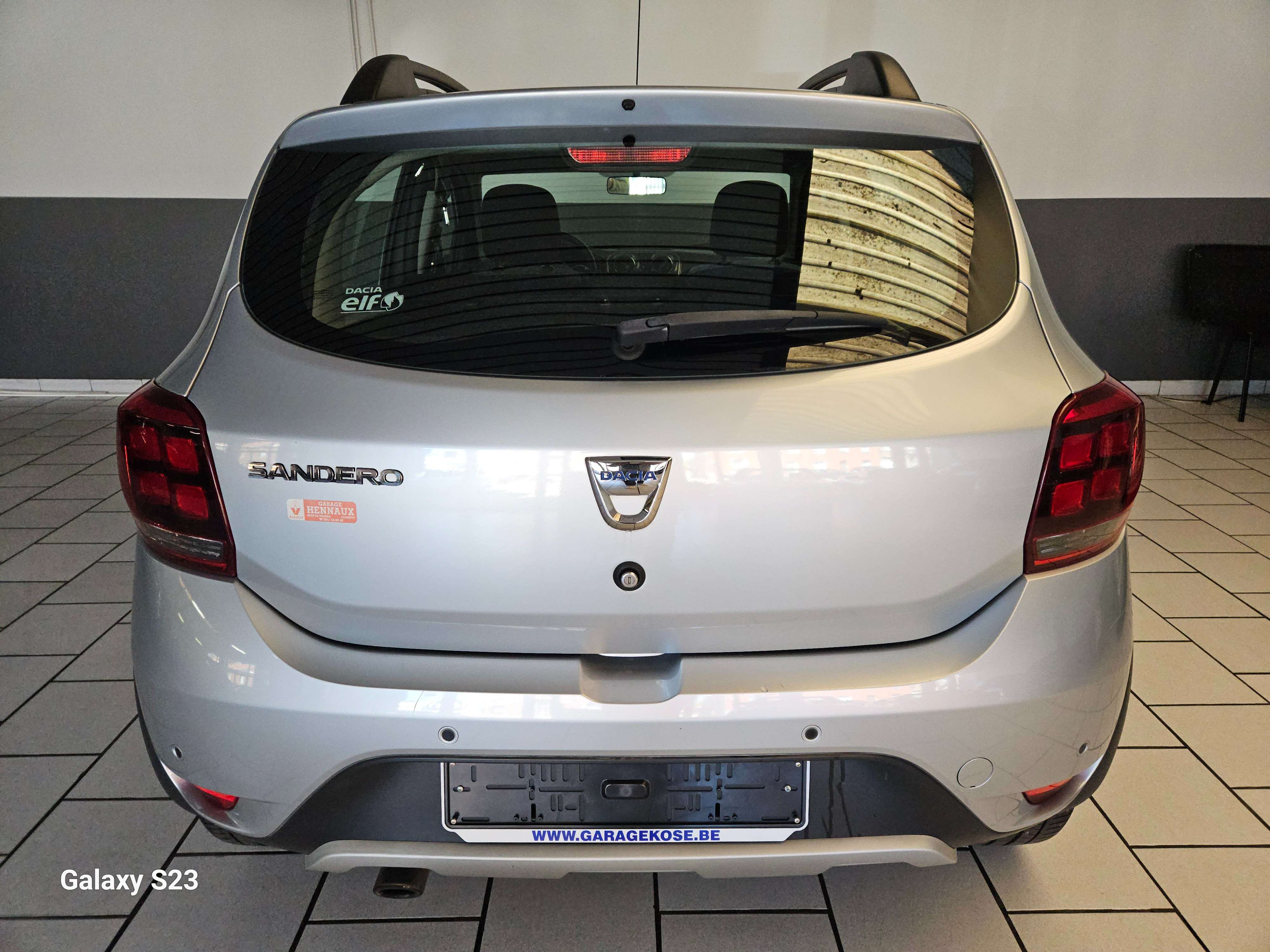 Dacia Sandero Stepway 0.9 TCe 90 CV | NAVI | BLUETOOTH | BARRE DE TOIT | 1ERE MAIN