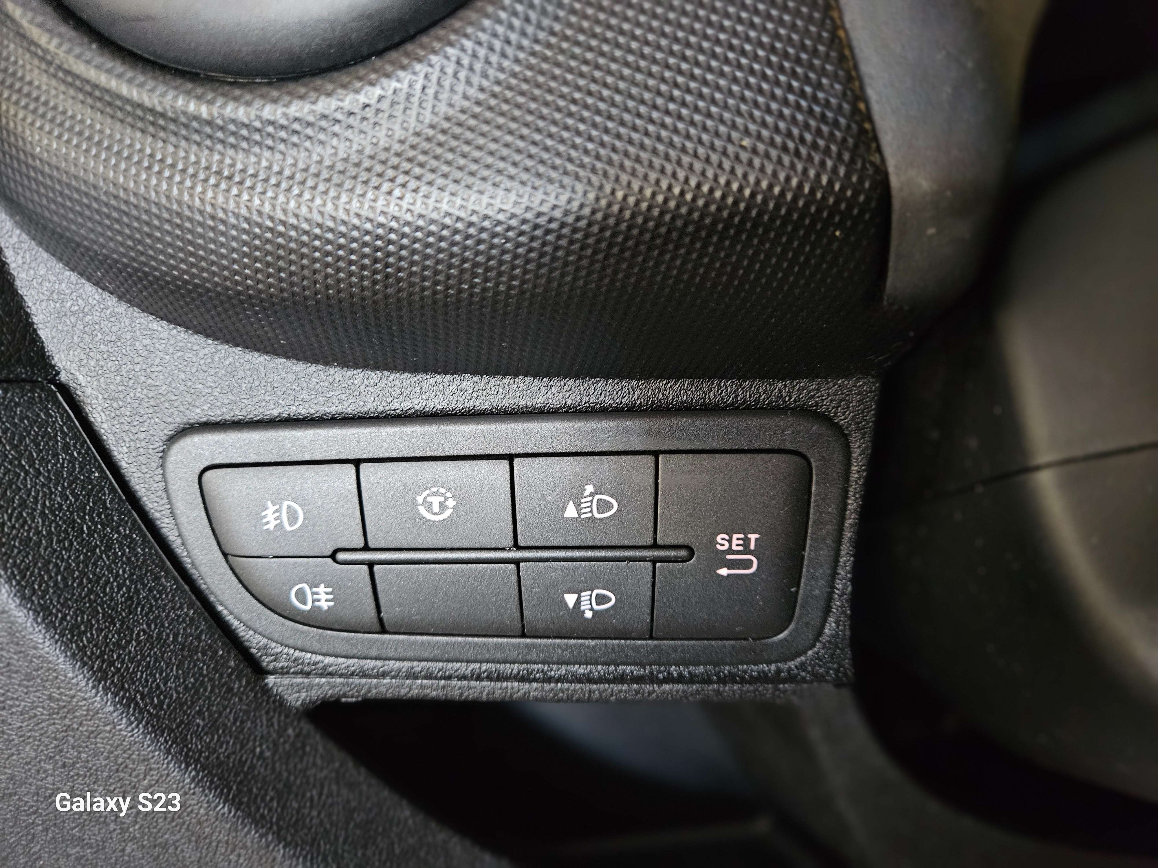 Fiat Fiorino 1.3 Multijet 90CV | CLIM | CLOISON | 1ER PROPRIETAIRE | FULL CARNET
