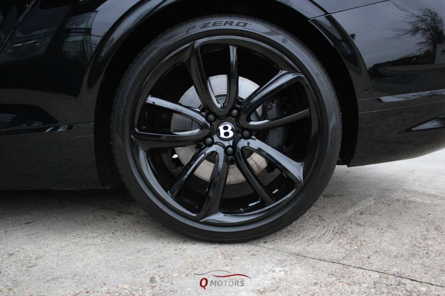 Bentley Continental GT V8 AZURE/PANO/LED/360/ACC/HUD/KEYLESS/MASSAGE