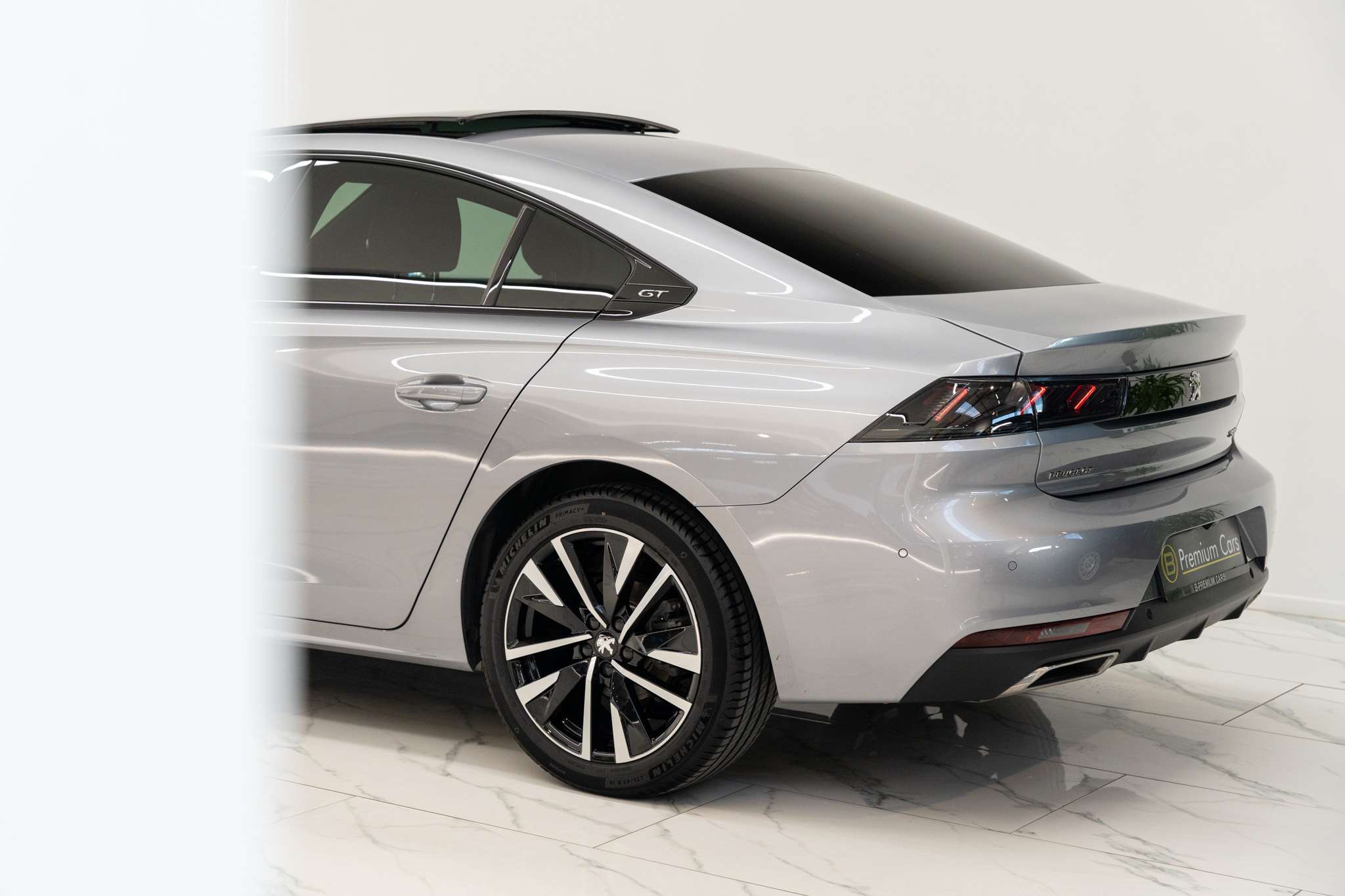 Peugeot 508 1.5 GT line! Full options! ACC! Memory! Sfeer! Massage!