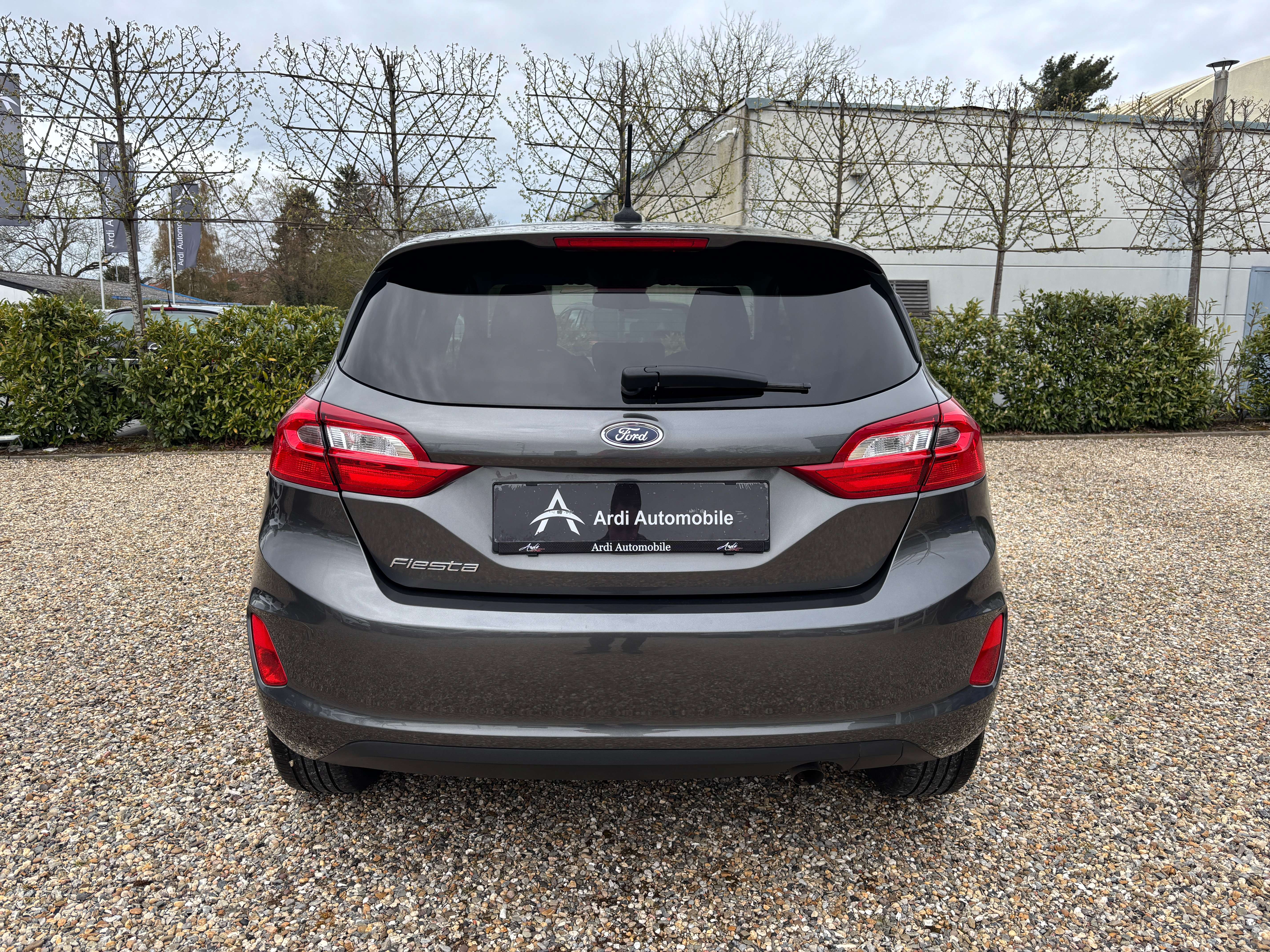 Ford Fiesta 1.0 EcoBoost *CARPLAY*VOLANT+SIEGES CHAUFFANTS*1ER PROPRIETAIRE*GARANTIE*