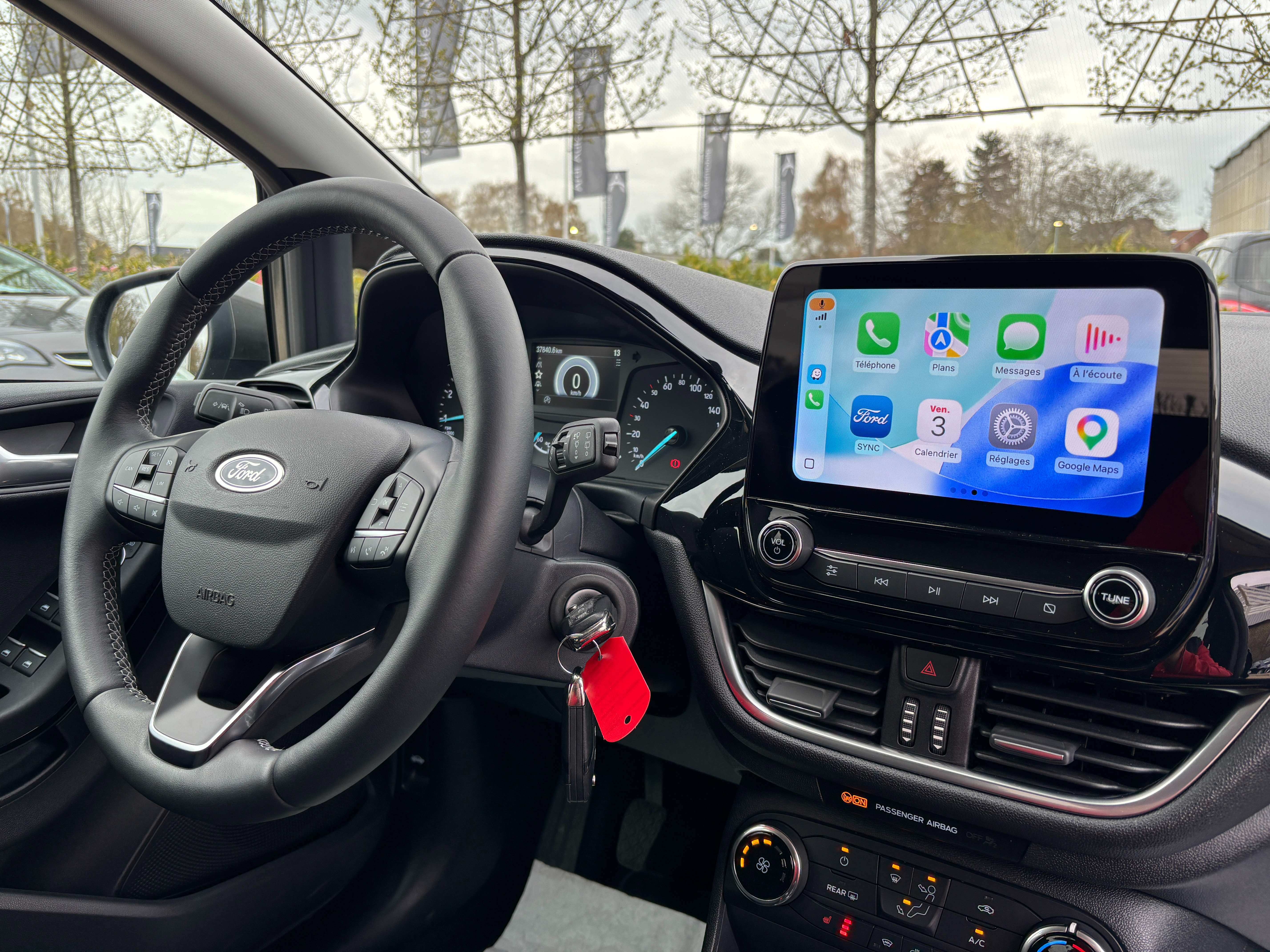 Ford Fiesta 1.0 EcoBoost *CARPLAY*VOLANT+SIEGES CHAUFFANTS*1ER PROPRIETAIRE*GARANTIE*
