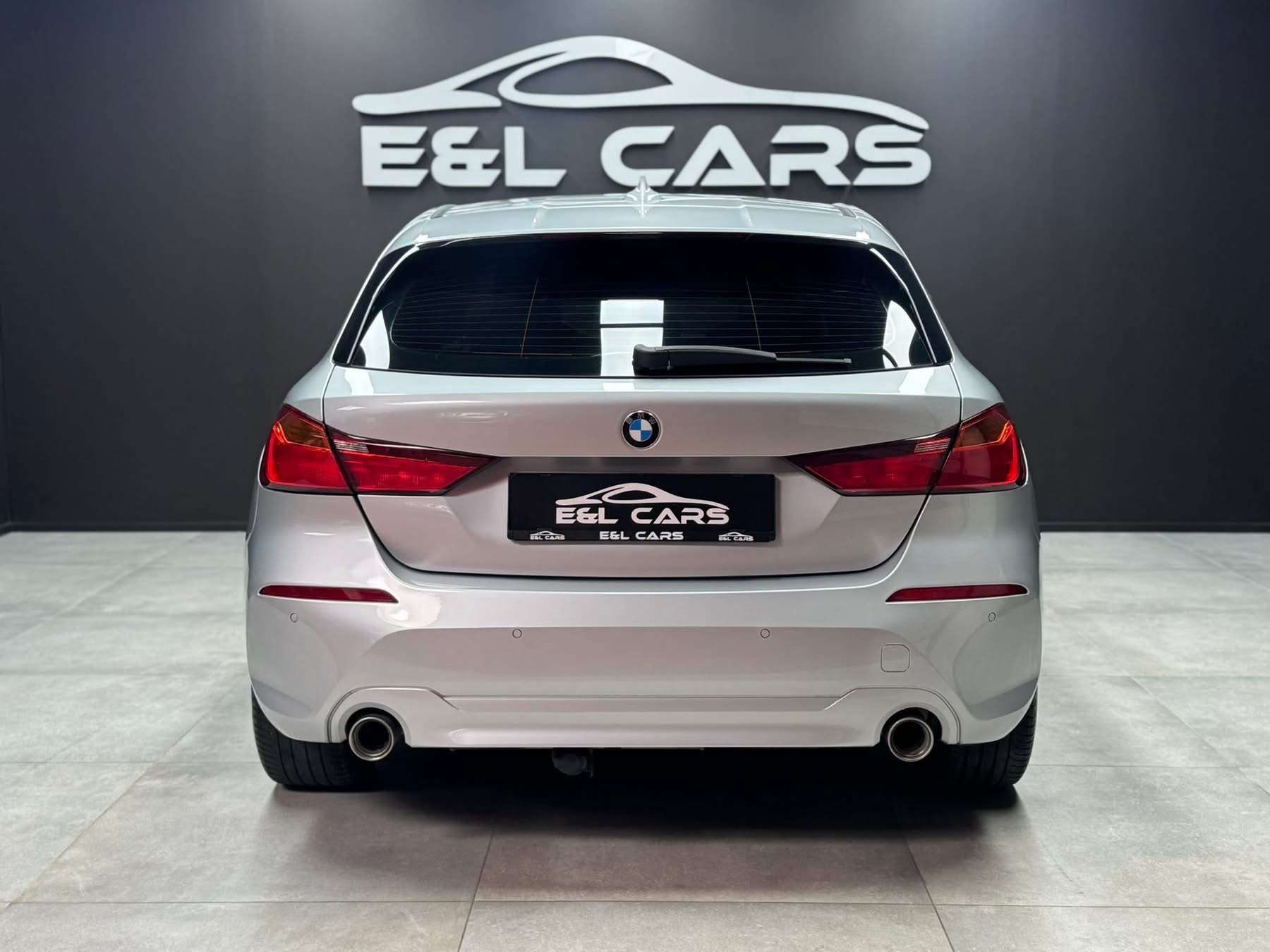 BMW 118 118 d **12 mois de garantie**