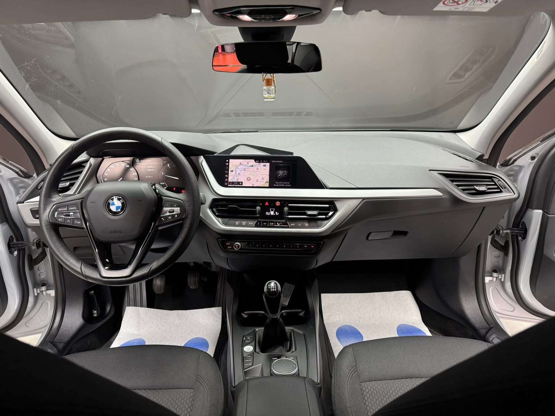 BMW 118 118 d **12 mois de garantie**