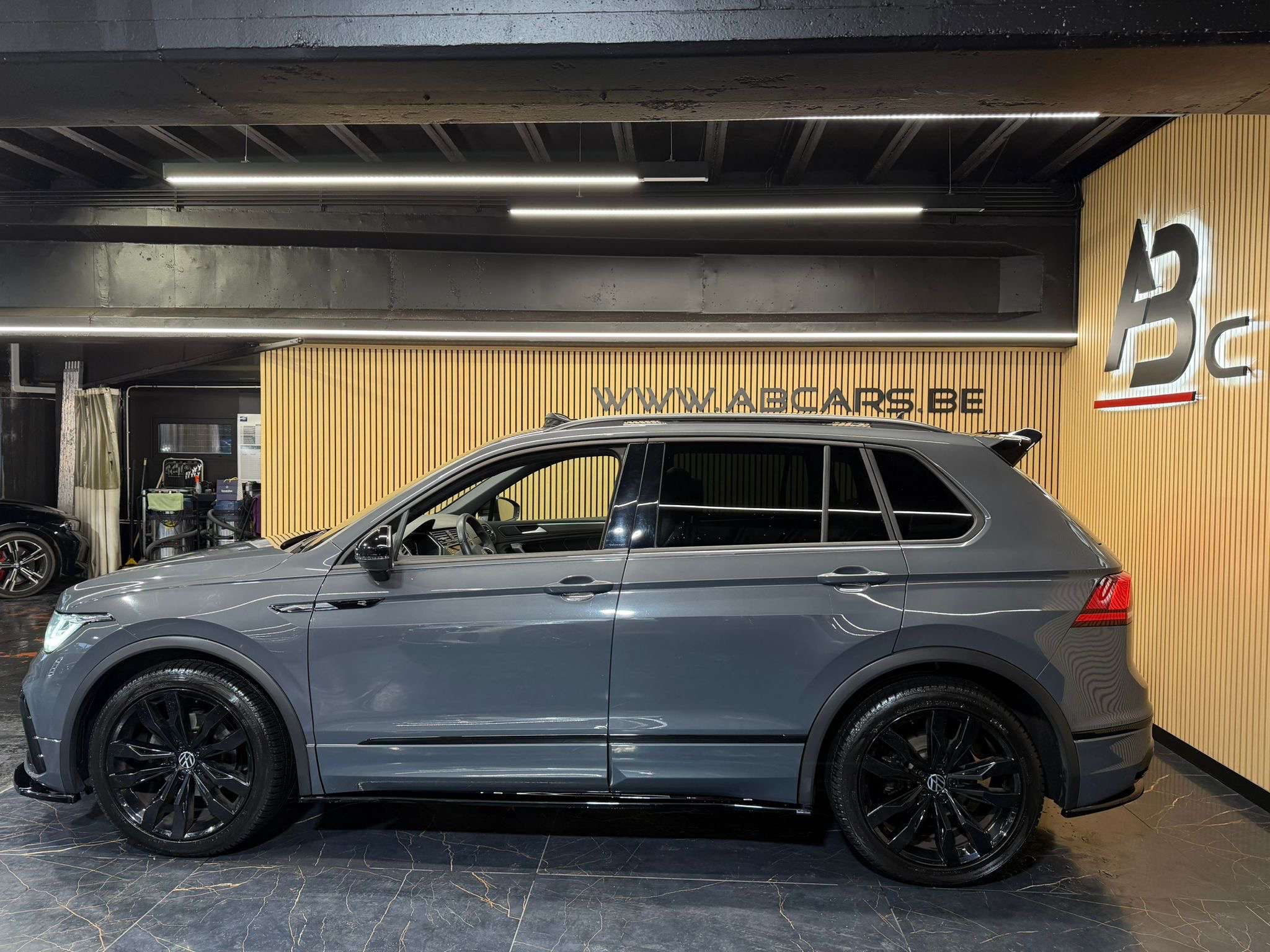 Volkswagen Tiguan 1.5 TSI R-Line * DSG * GARANTIE 12 MOIS *