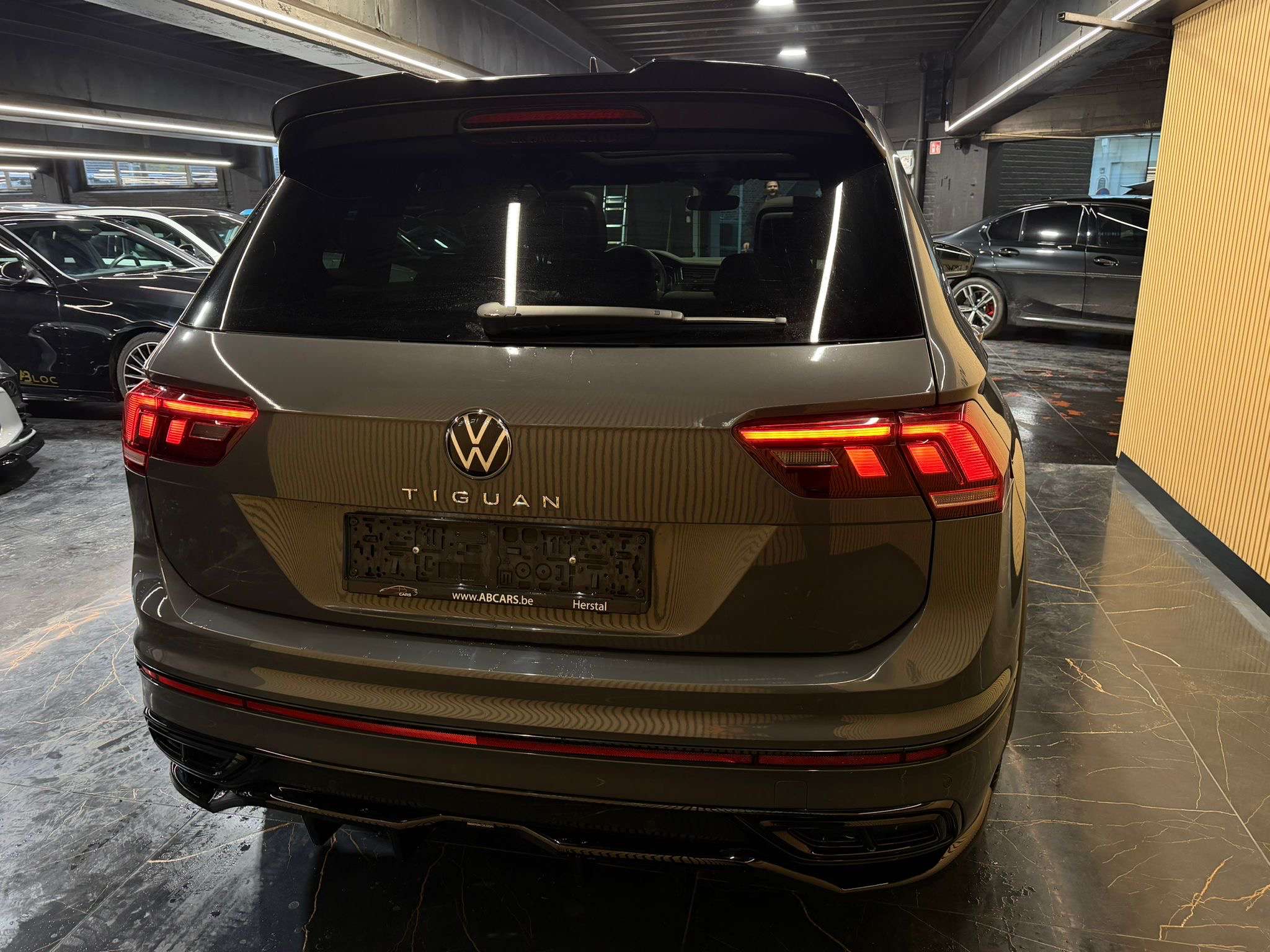 Volkswagen Tiguan 1.5 TSI R-Line * DSG * GARANTIE 12 MOIS *