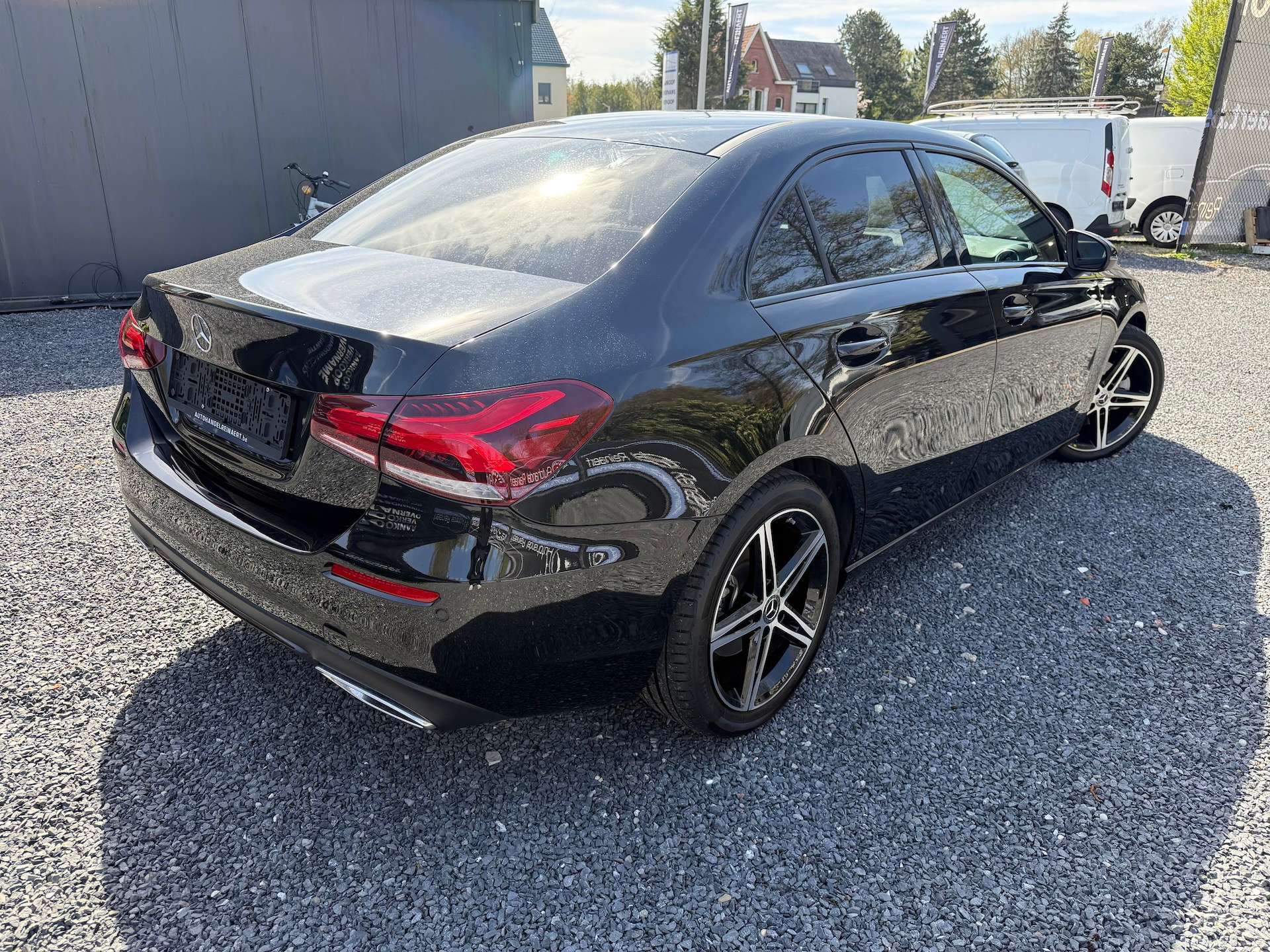 Mercedes-Benz A 200 A 200 Launch edition (EU6.2), Xenon, Airco, Leder + 12m Garantie