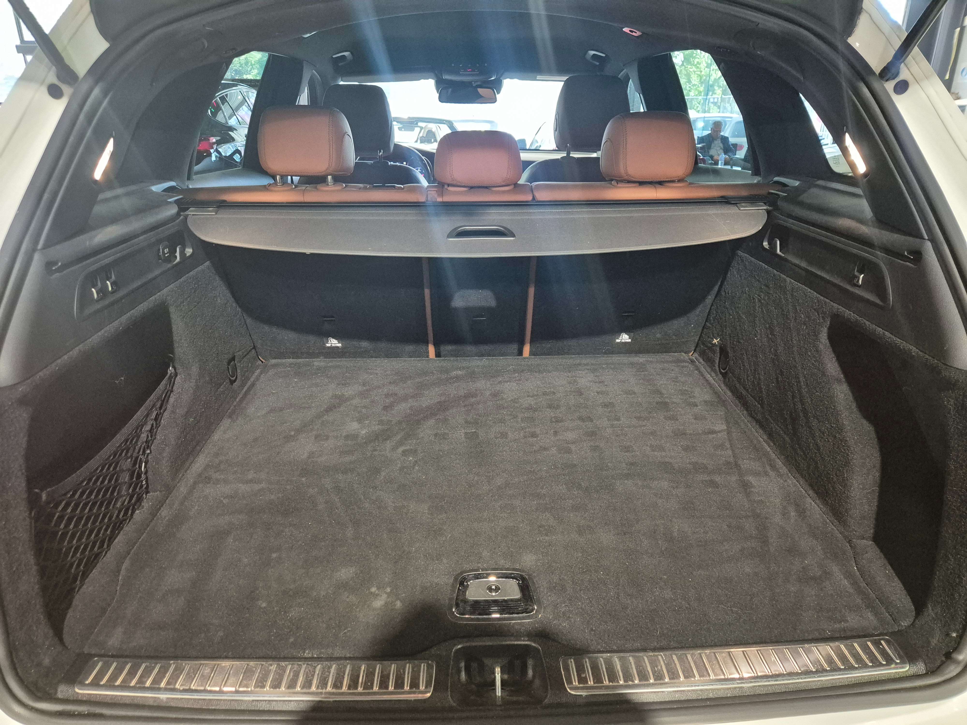 Mercedes-Benz GLC 250 GLC 250 d 4-Matic Launch Edition