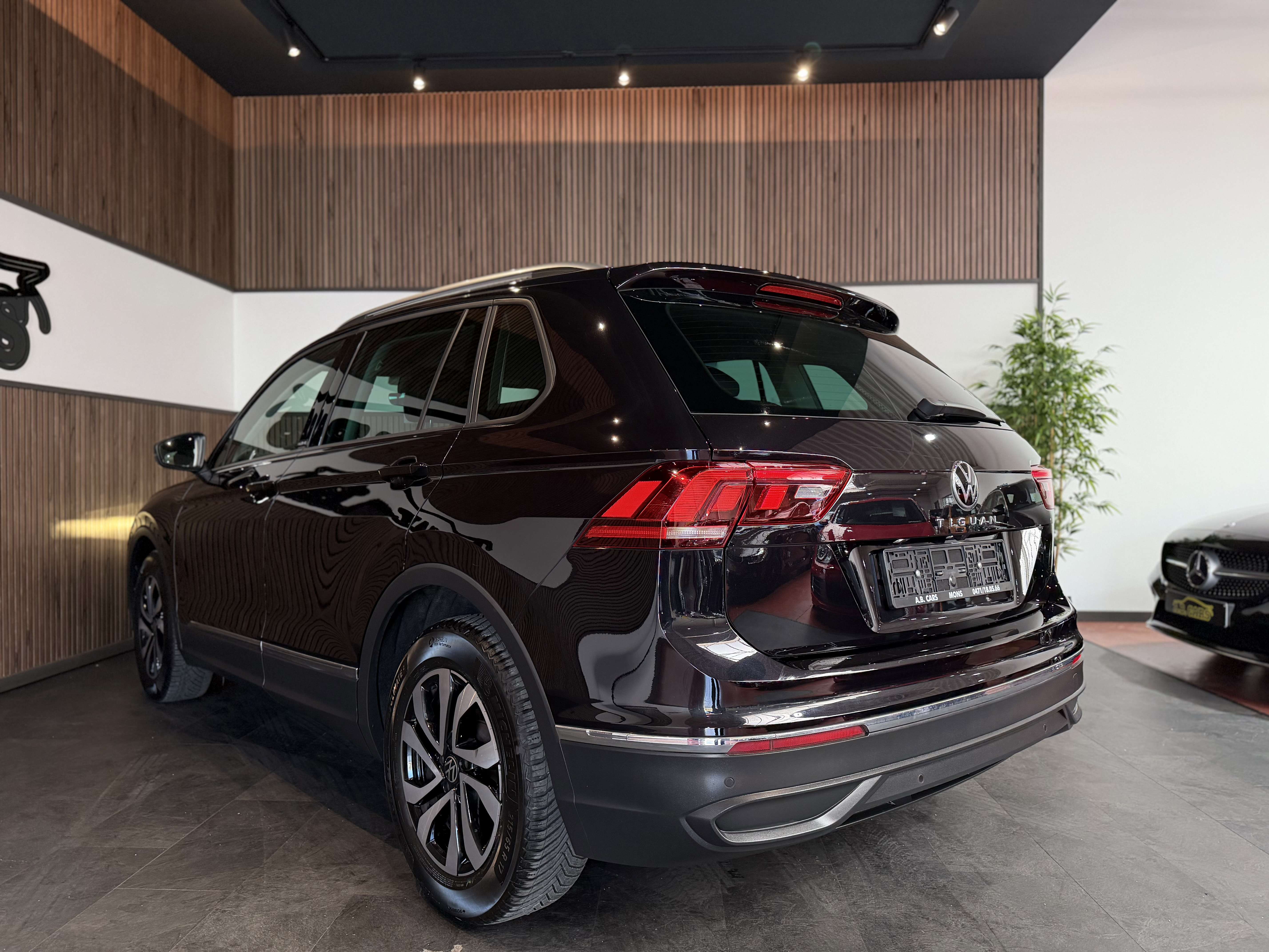 Volkswagen Tiguan 1.5 TSI Active - GARANTIE 12M - 1ERPRO