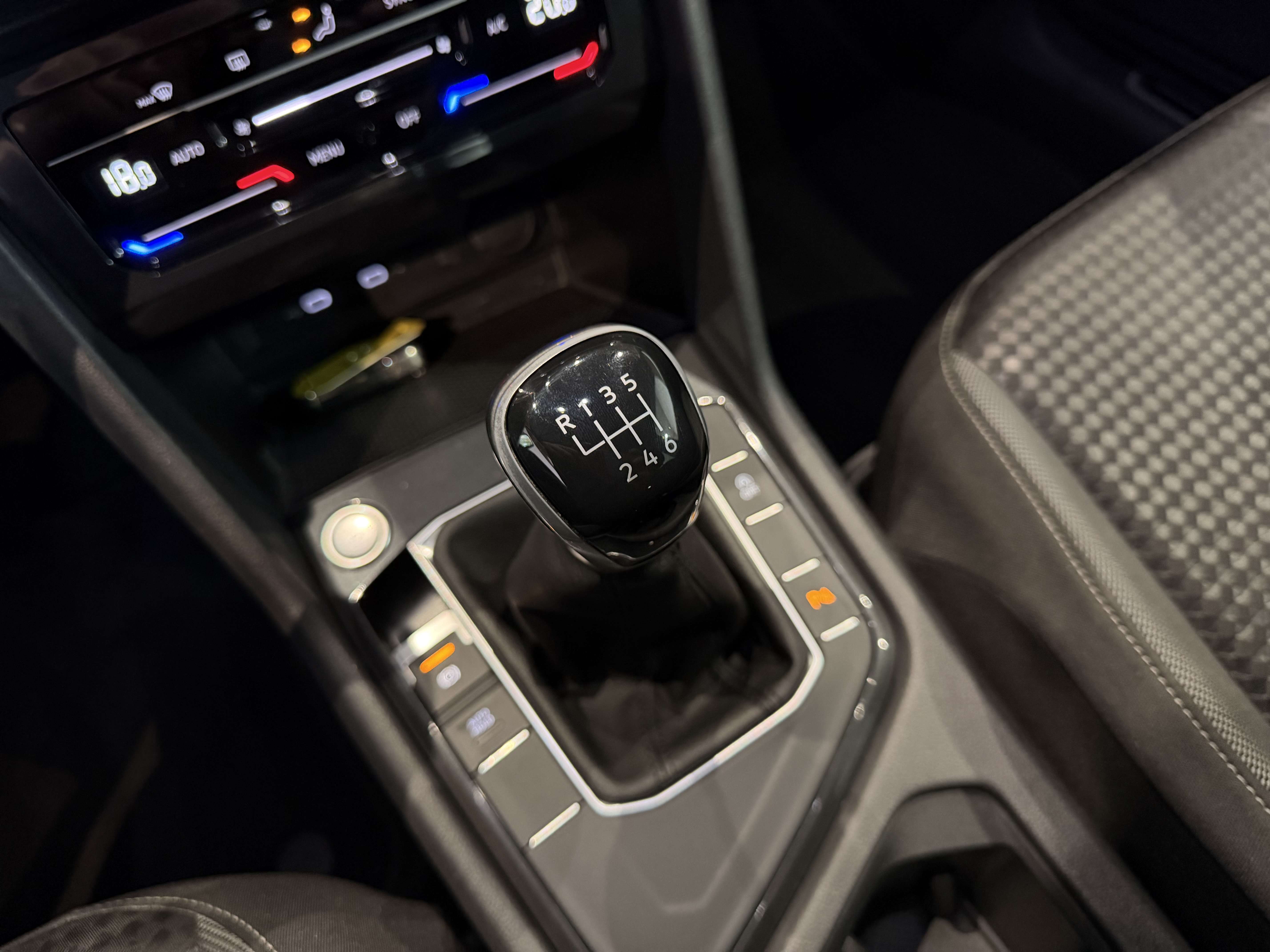 Volkswagen Tiguan 1.5 TSI Active - GARANTIE 12M - 1ERPRO