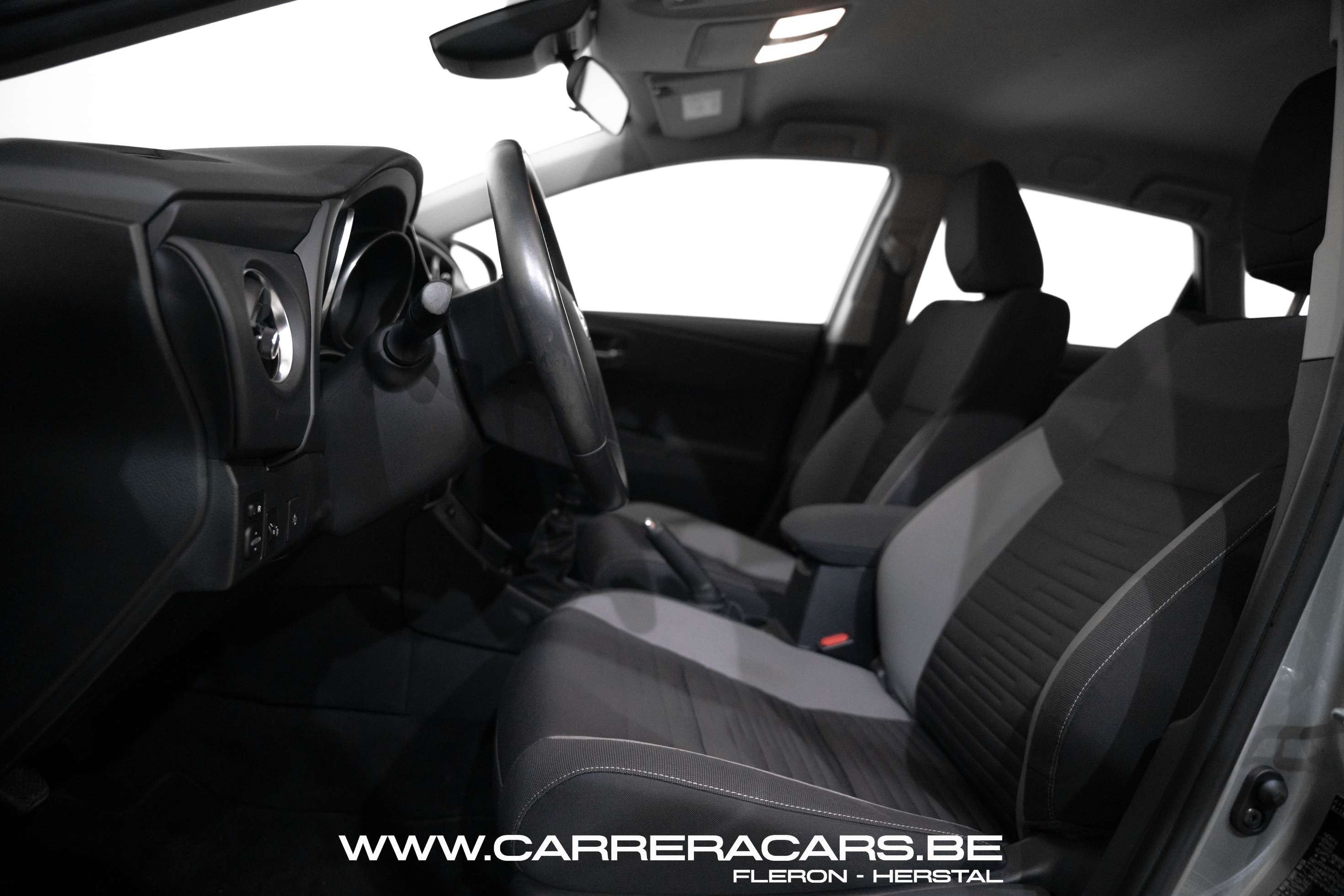 Toyota Auris SW 1.33i VVT-i Active*|CAMERA*REGU*LANE*CLIMA*|