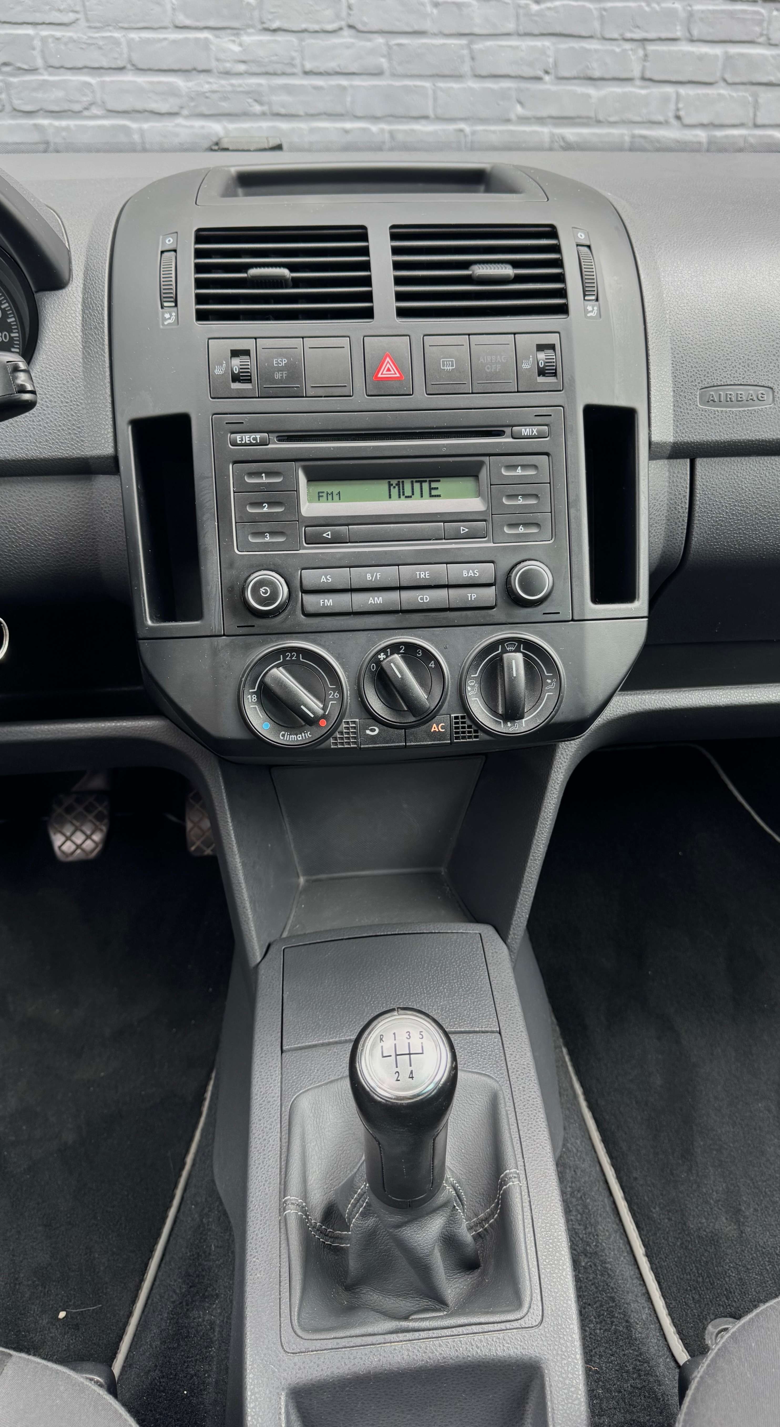 Volkswagen Polo 1.2i – 95Dkm – TOPSTAAT – Airco – Zetelverwarming