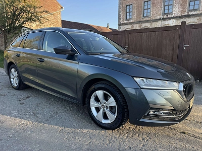 Skoda Octavia SW 2.0 TDi SCR Style *CARPLAY*GPS*CRUISE*
