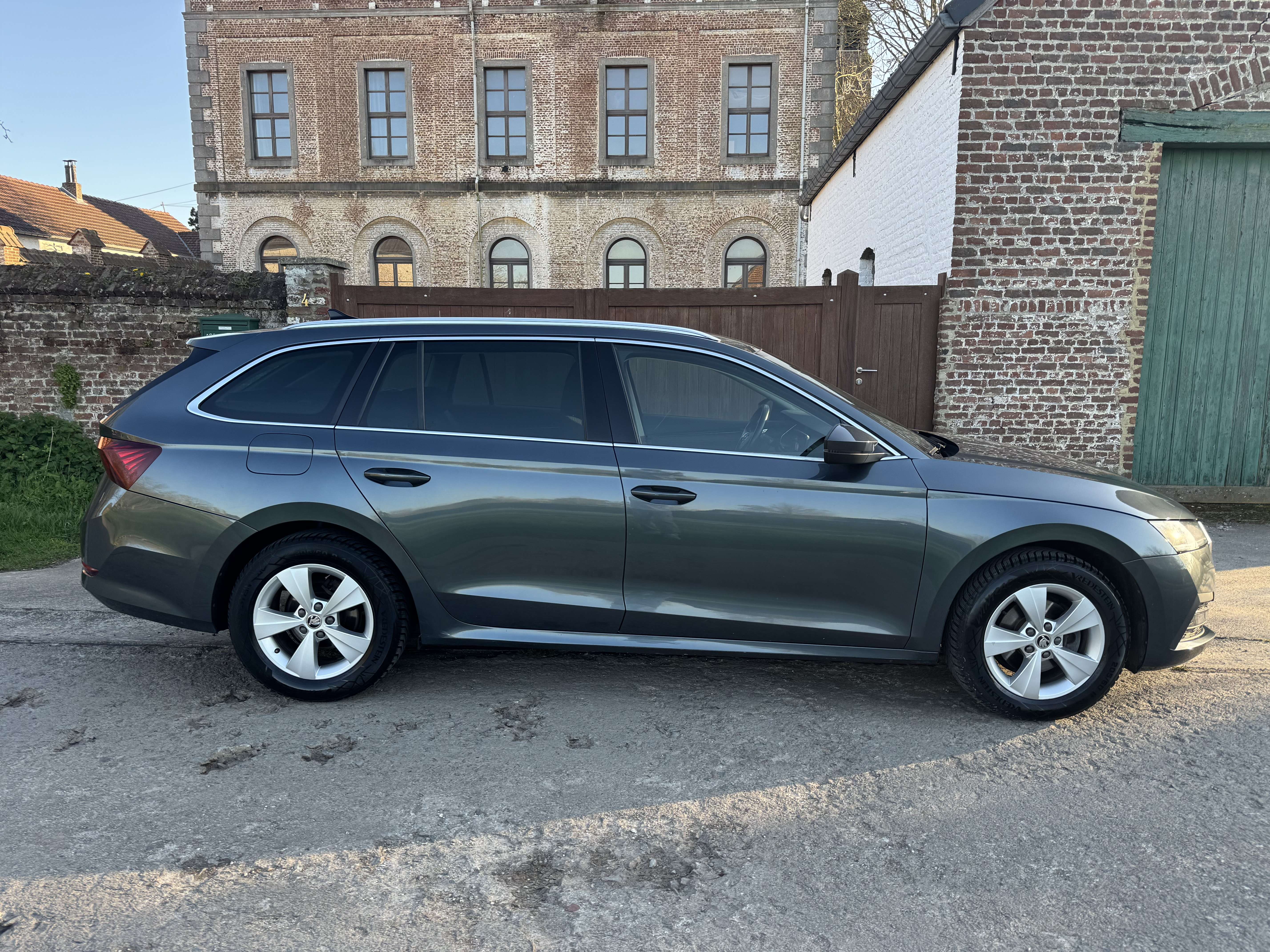 Skoda Octavia SW 2.0 TDi SCR Style *CARPLAY*GPS*CRUISE*