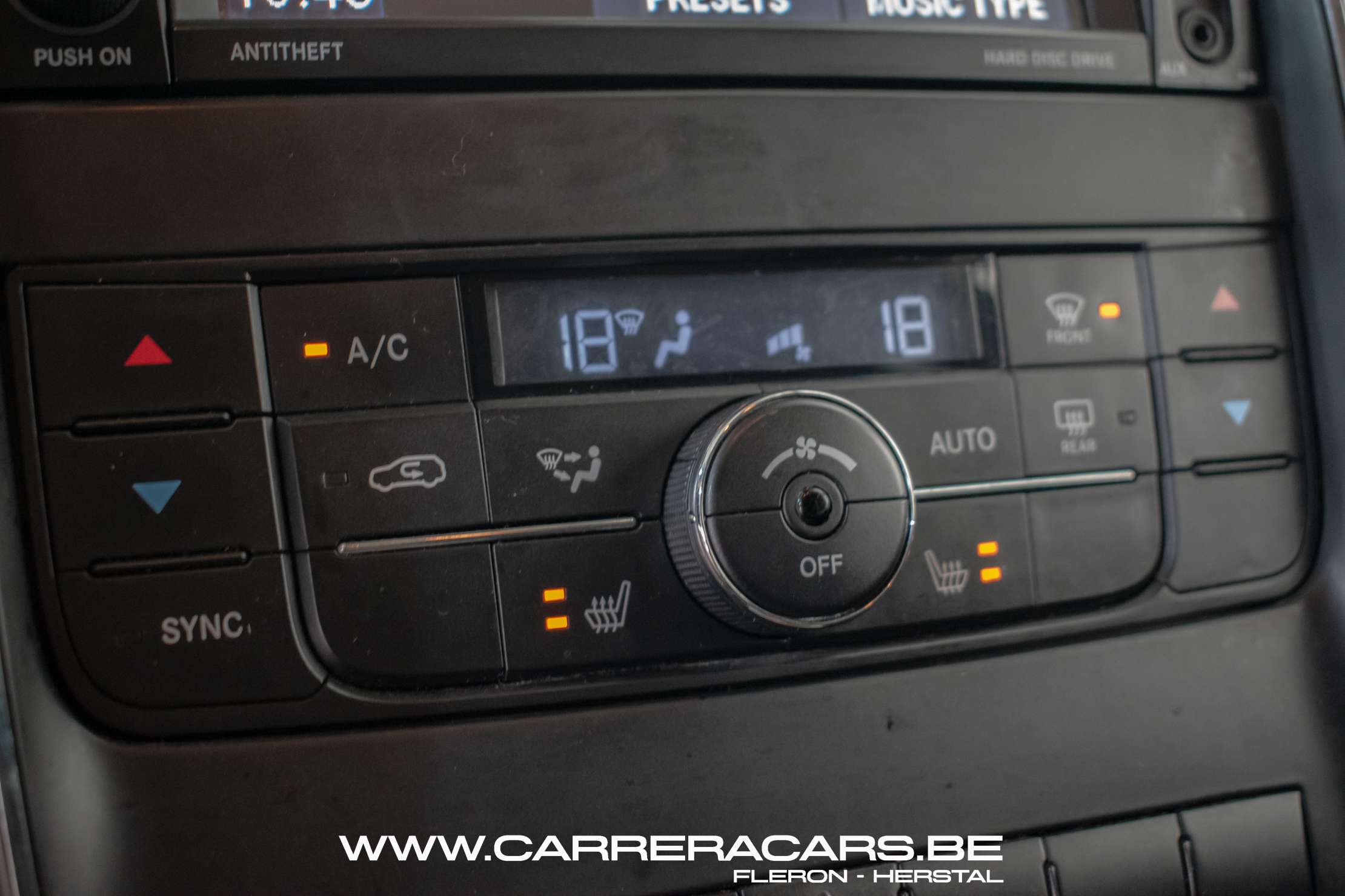 Jeep Grand Cherokee 3.0 V6 CRD Limited 4x4 AUTOMATIQUE XENON ATT REM