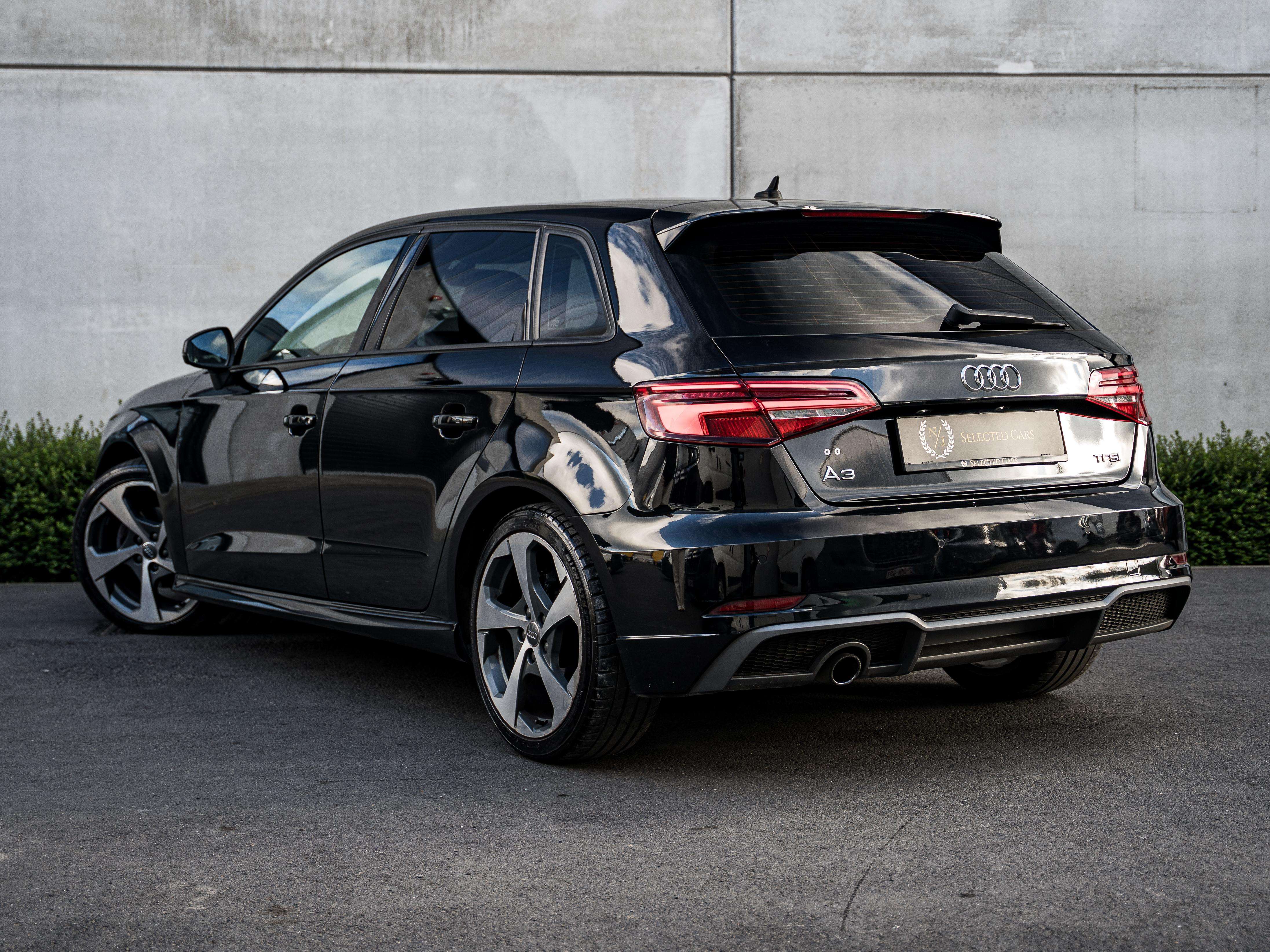 Audi A3 SPORTBACK 30 TFSI*S LINE*XENON*JANTES