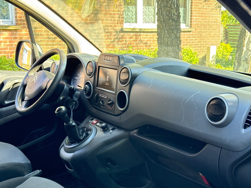 Citroen BERLINGO VAN 1.6 HDI 100CH * 3 PLACES * 2018 * 113.000KM * GPS * CAMERA