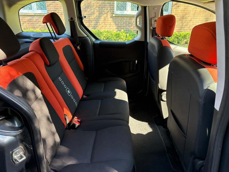 Citroen BERLINGO ESSENCE 110CH FEEL * 53.000KM * 2016 * 1ERE MAIN * GARANTIE