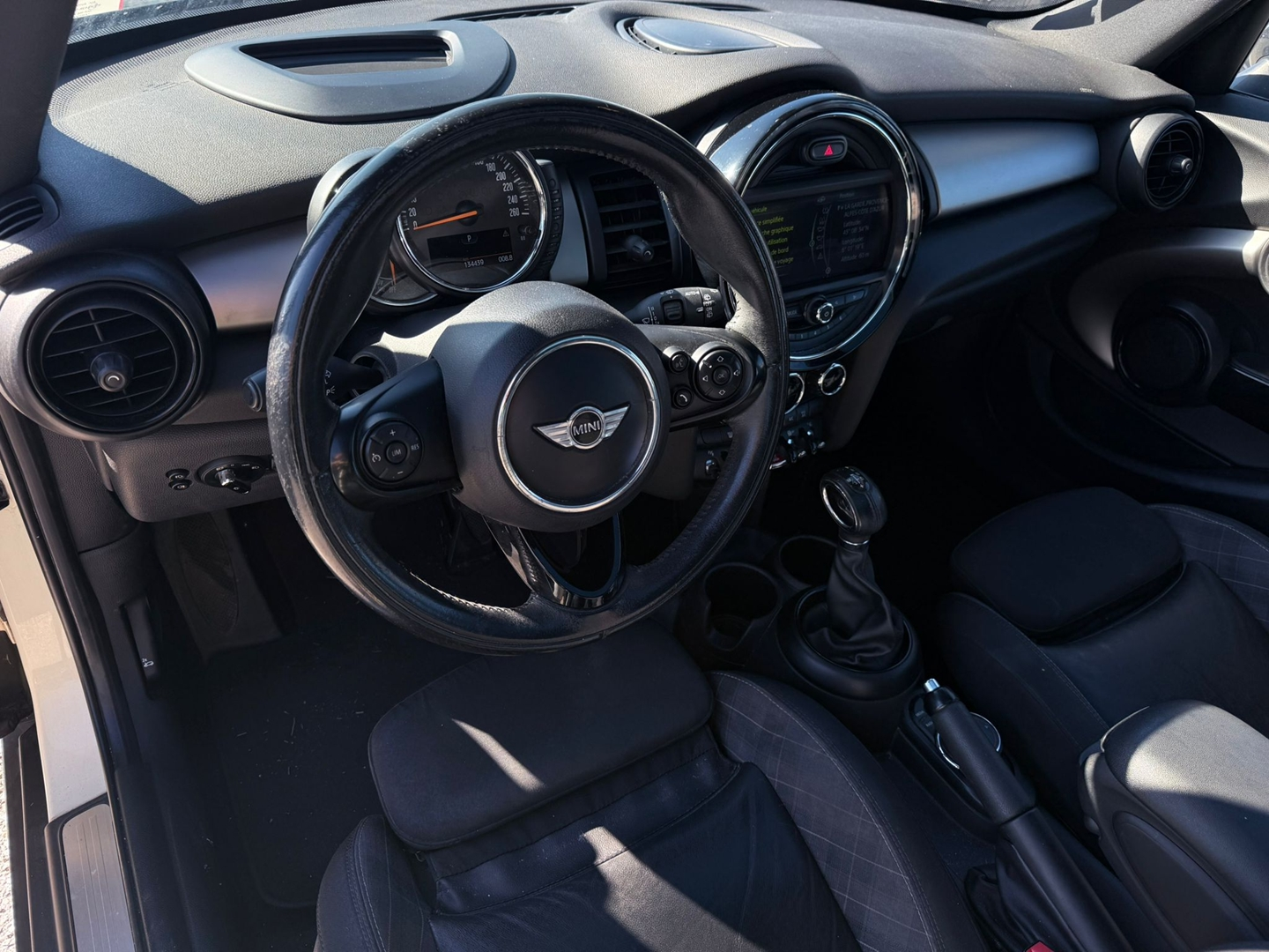 Mini MINI 5 PORTES COOPER D 116CH CHILI BVA