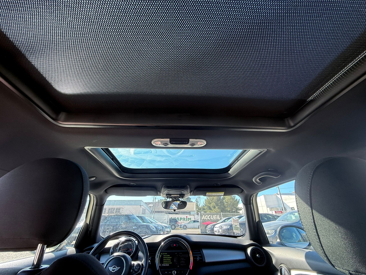 Mini MINI 5 PORTES COOPER D 116CH CHILI BVA
