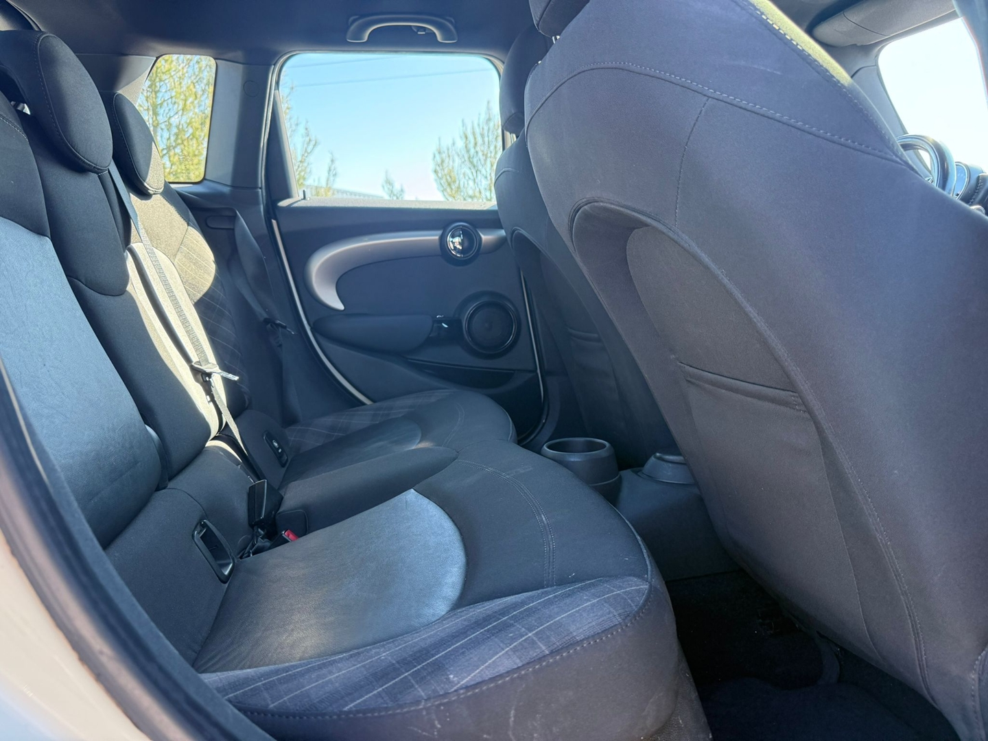 Mini MINI 5 PORTES COOPER D 116CH CHILI BVA