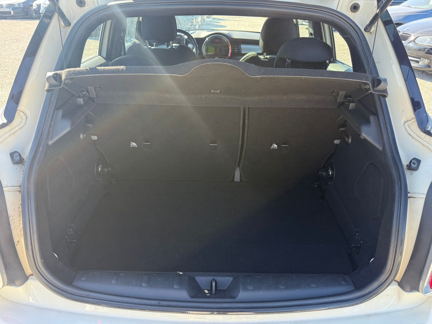 Mini MINI 5 PORTES COOPER D 116CH CHILI BVA