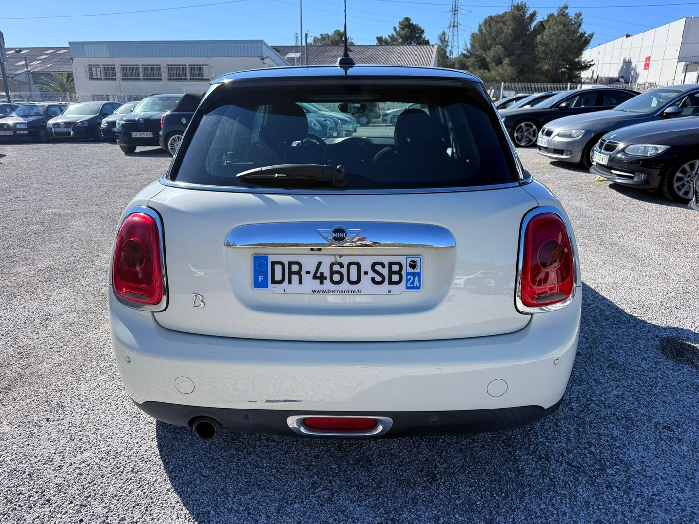 Mini MINI 5 PORTES COOPER D 116CH CHILI BVA