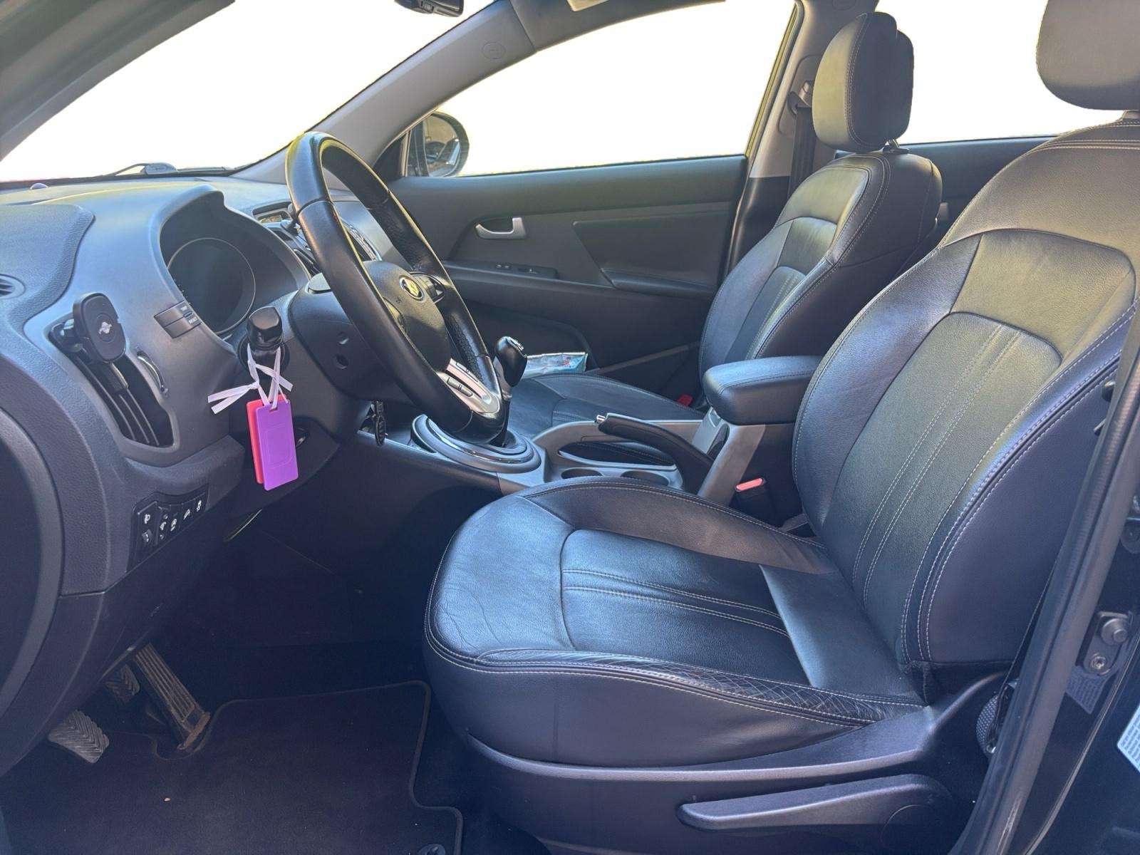 Kia Sportage Sportage 1.7 CRDi 2WD/ Cuir / Carnet / Garantie