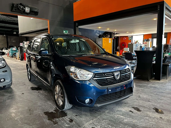 Dacia Lodgy Lodgy Stepway 1.2 TCe Urban Explorer