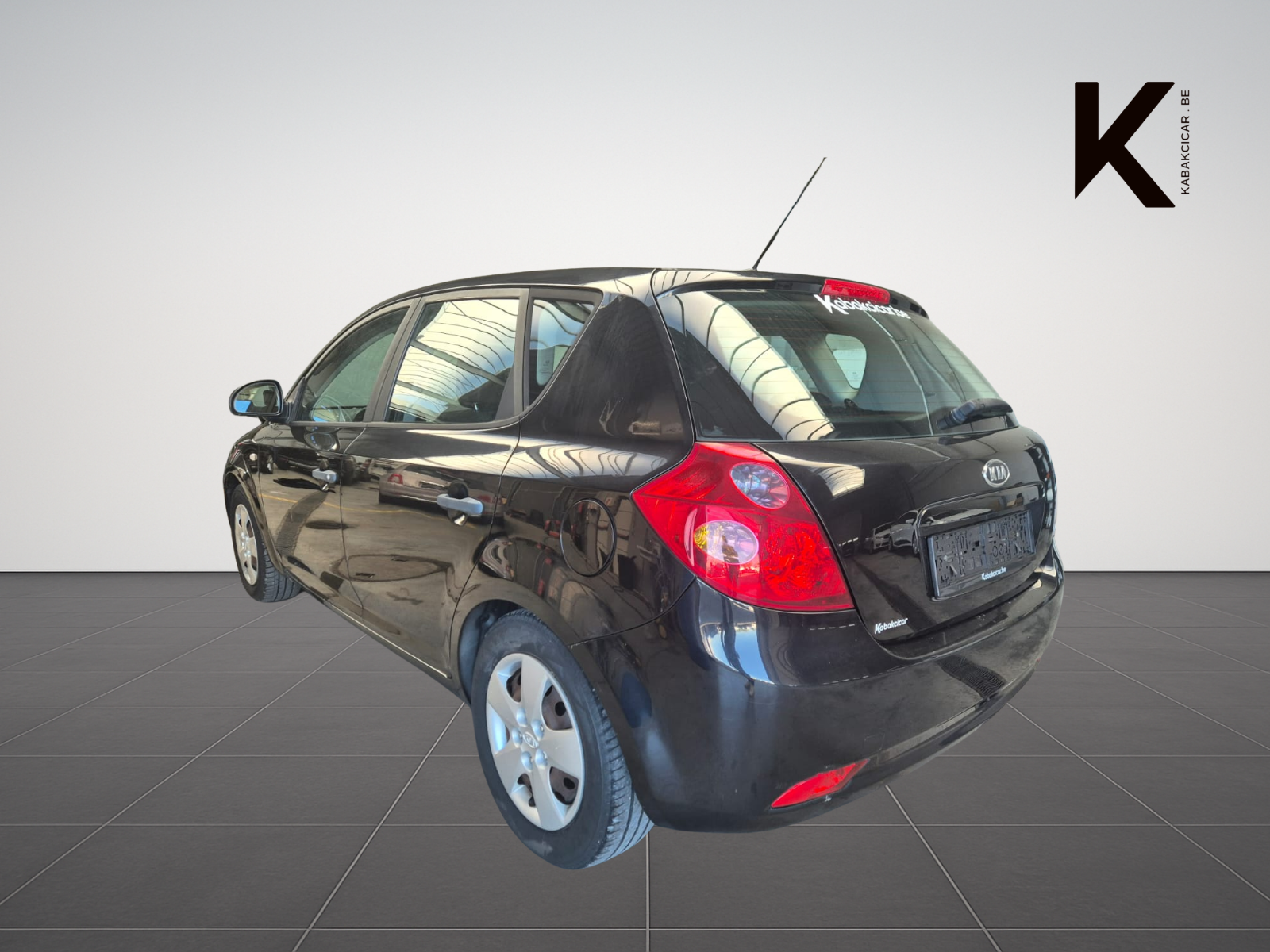 Kia Ceed / cee'd 1.4i EX / Climatisation / MP3 / Garantie 12 Mois