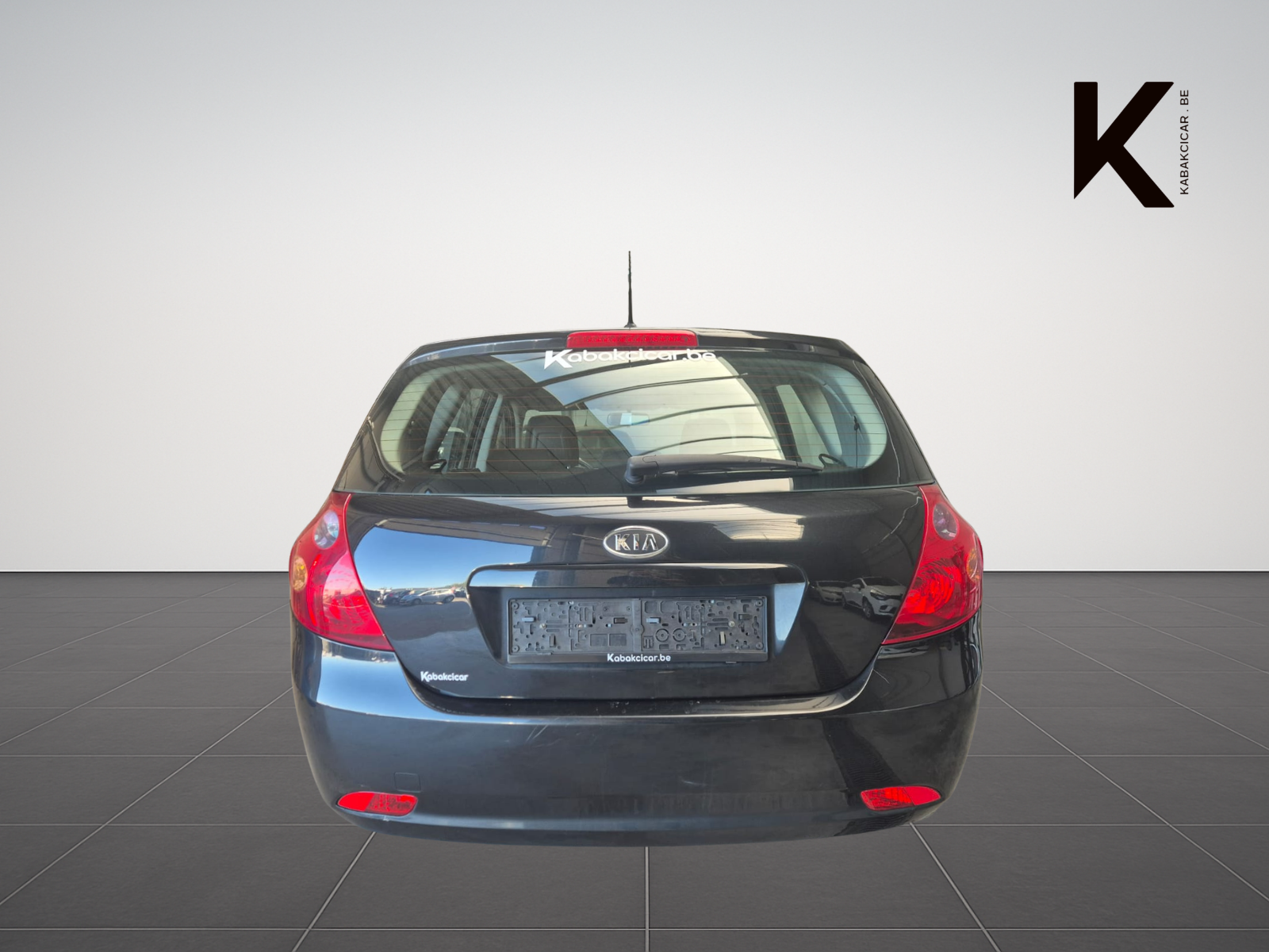 Kia Ceed / cee'd 1.4i EX / Climatisation / MP3 / Garantie 12 Mois
