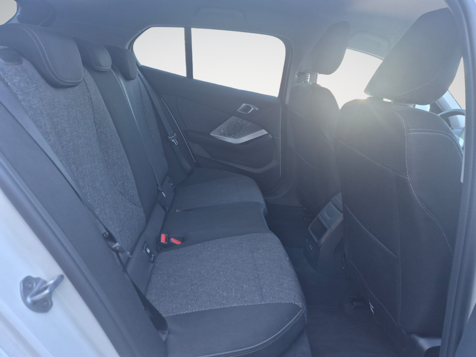 BMW 118 118 dAS / Pack M / ! 18.000km ! / Carplay / Camera / Garantie 12 Mois
