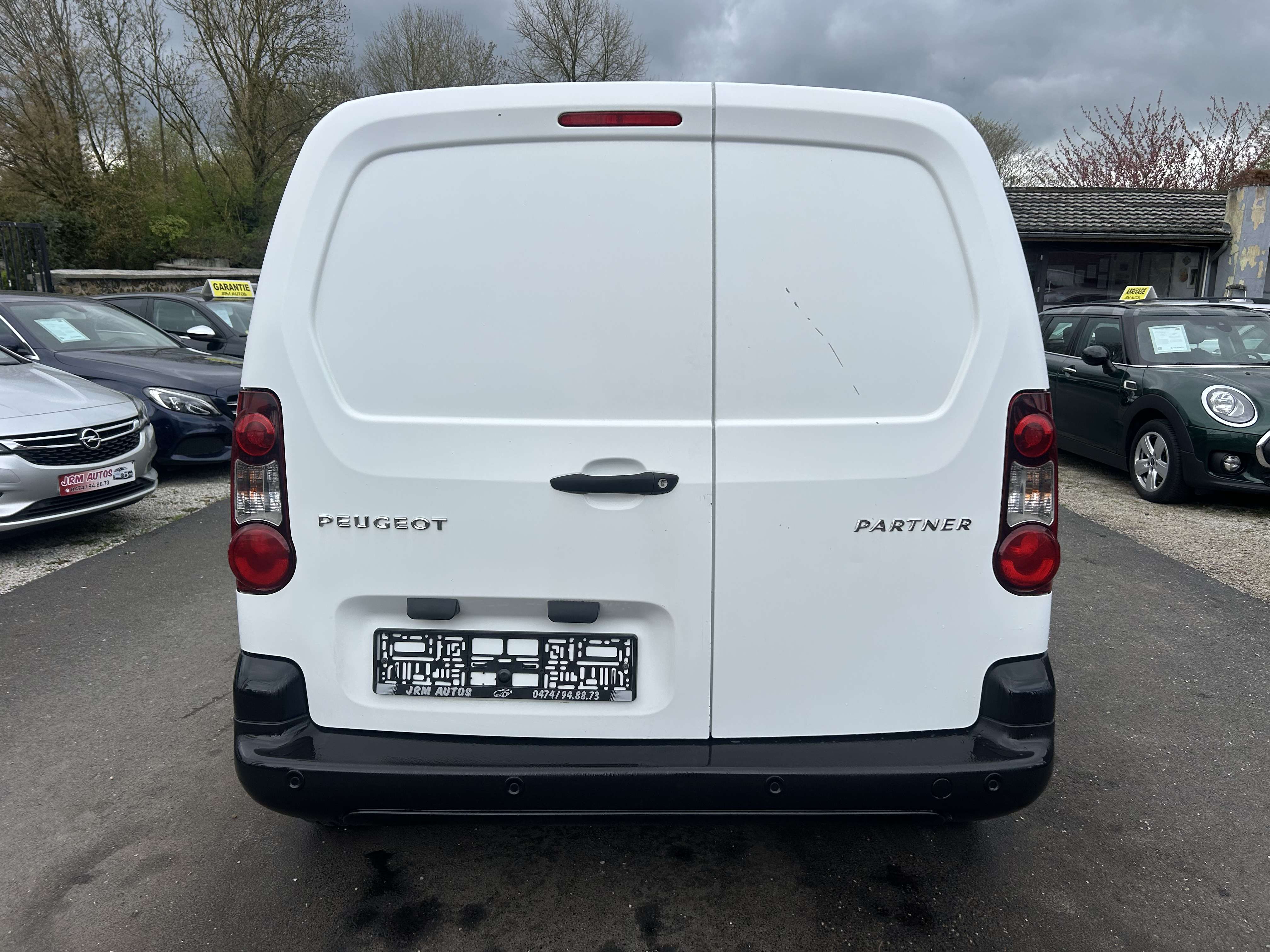 Peugeot Partner 1.6BlueHDi UTILITAIRE 3 PLACES 1er Proprio EURO6B *** CLIM/CAPTEURS/CRUISE CONTROL ***