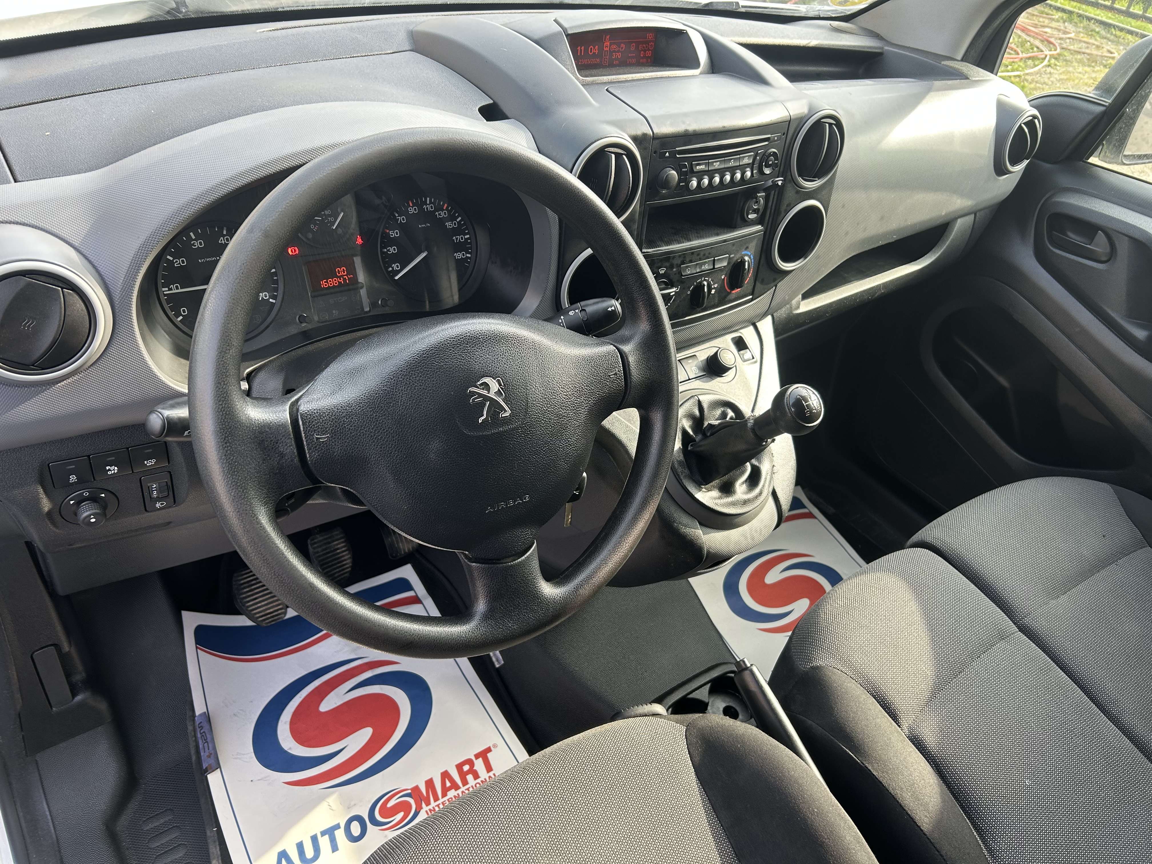 Peugeot Partner 1.6BlueHDi UTILITAIRE 3 PLACES 1er Proprio EURO6B *** CLIM/CAPTEURS/CRUISE CONTROL ***
